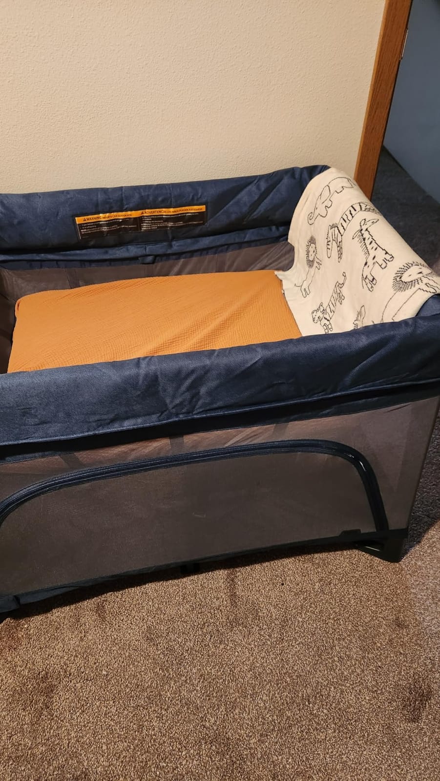 UPPAbaby Remi 3-in-1 Portable Playard, Bassinet & Travel Crib - Charlie customer photo 1
