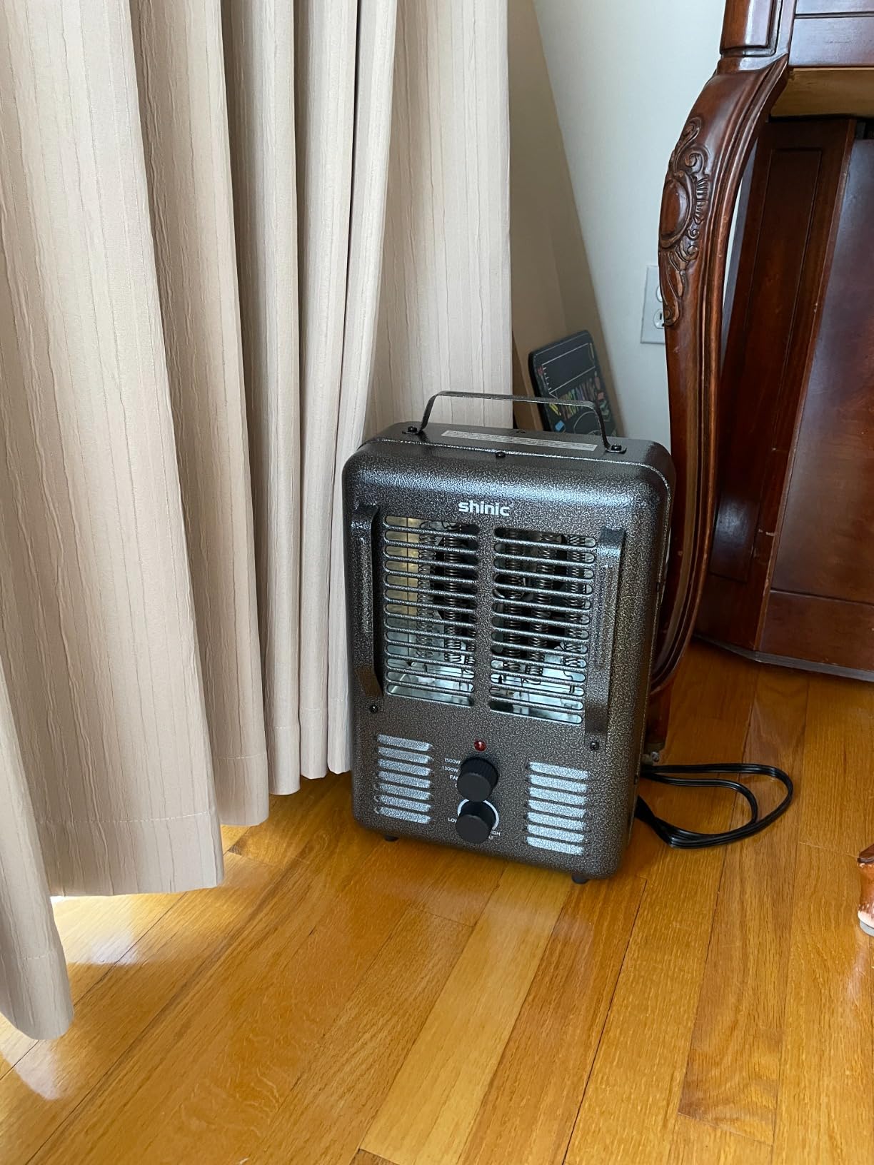 Shinic Space Heater, 1500W Milkhouse Heater with Thermostat, Stay Cool Durable Metal Housing, Overheat Protection, 3-Prong Plug, Tip-Over Auto Shut Off, Utility Heater for Garage, Bedroom, Greenhouse customer photo 1