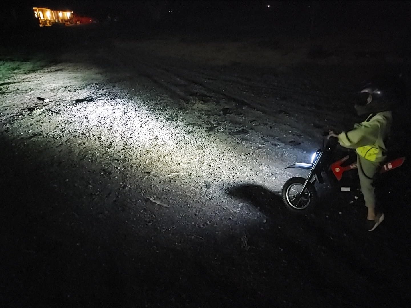 Hiboy DK1 36V Electric Dirt Bike, 300W Electric Motorcycle - Up to 15.5MPH & 13.7 Miles Long-Range, 3-Speed Modes Motorcycle for Kids Ages 3-10 customer photo 2