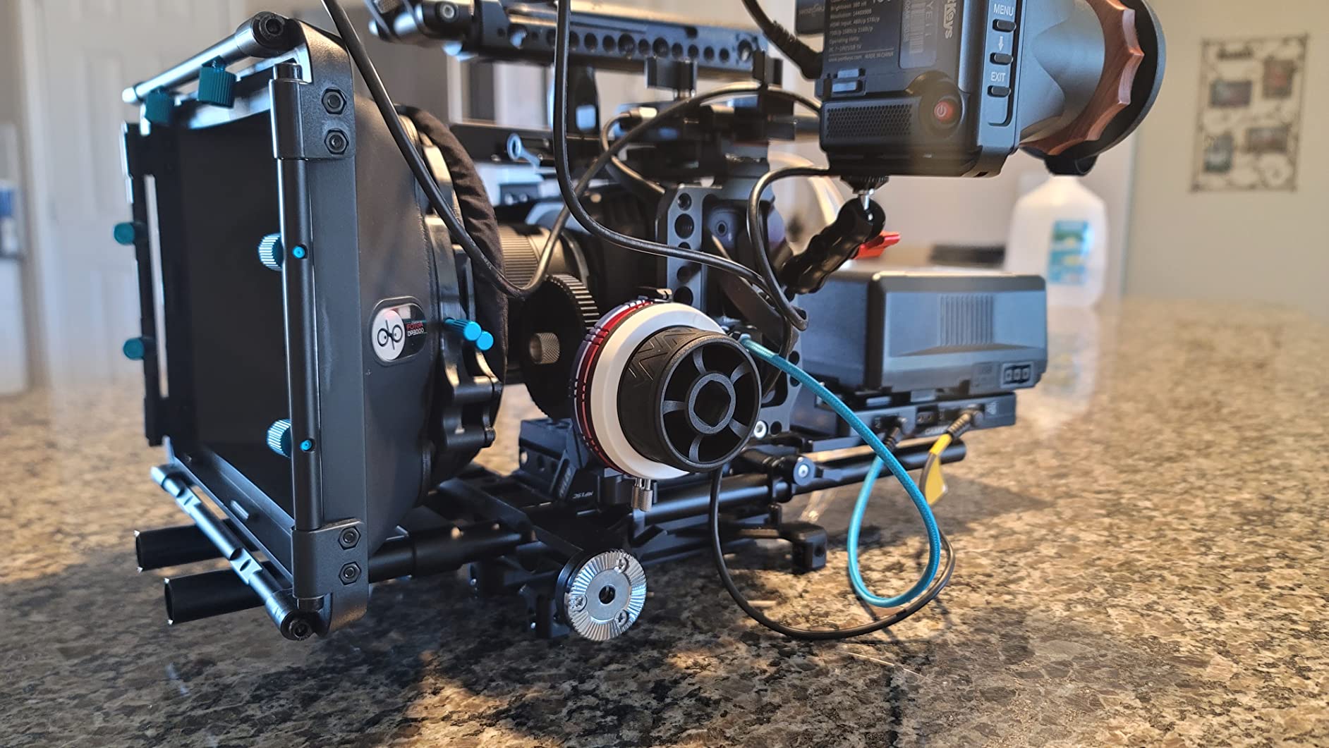 Nitze Mini Follow Focus, with 15mm Rod and Rod Clamp, Gear Ring Belt, 3 Reversible Drive Gears and 2 Marking Disks, Supports A/B Hard Stops and 360 Infinity Zoom - MF15C customer photo 2