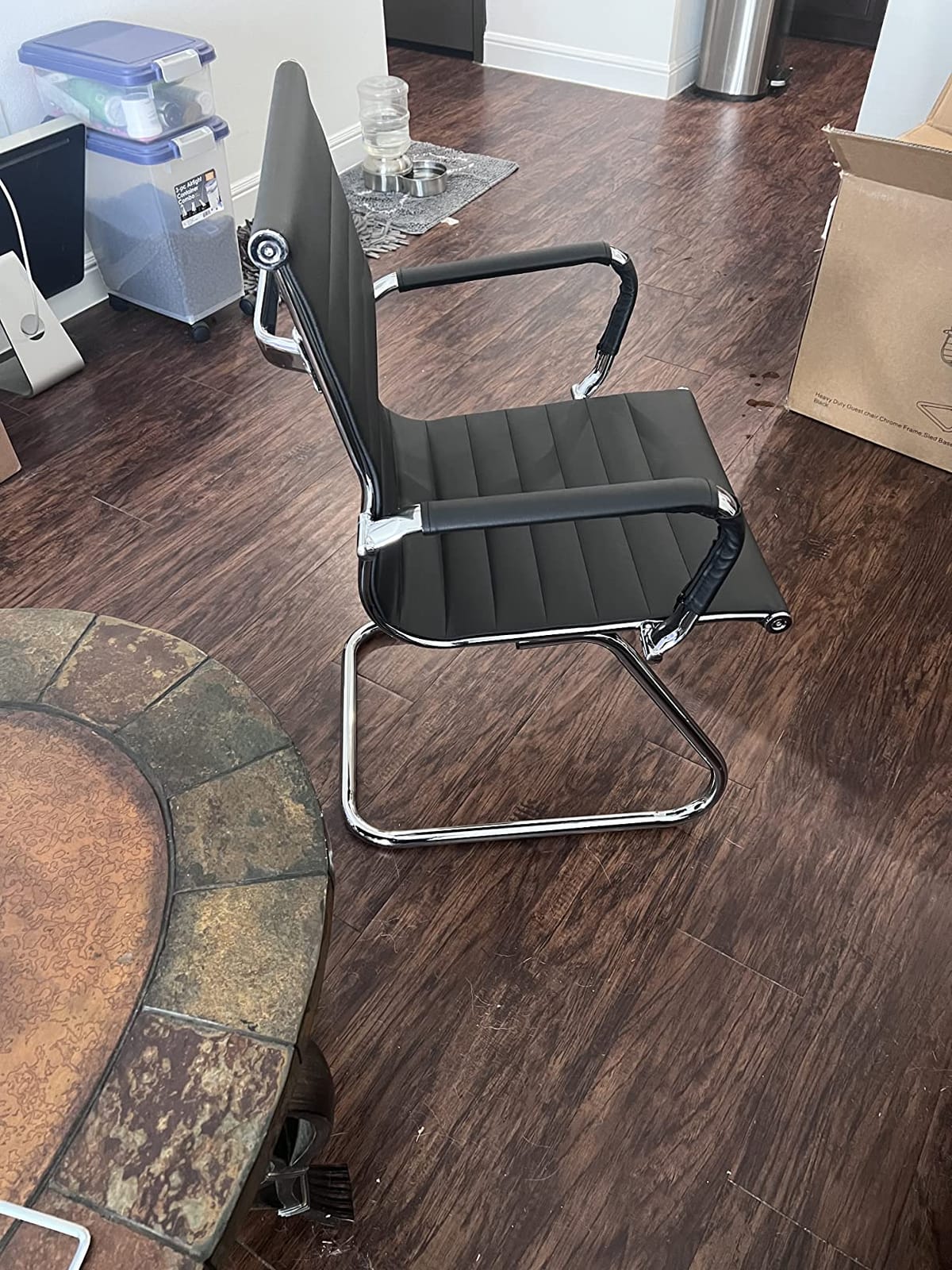 Conference Room Chairs Set of 6, Waiting Room Chairs with Arms, Faux Leather Reception Chairs No Wheels, Office Guest Chairs with Mid Back Support and Chrome Sled Base, Black customer photo 1