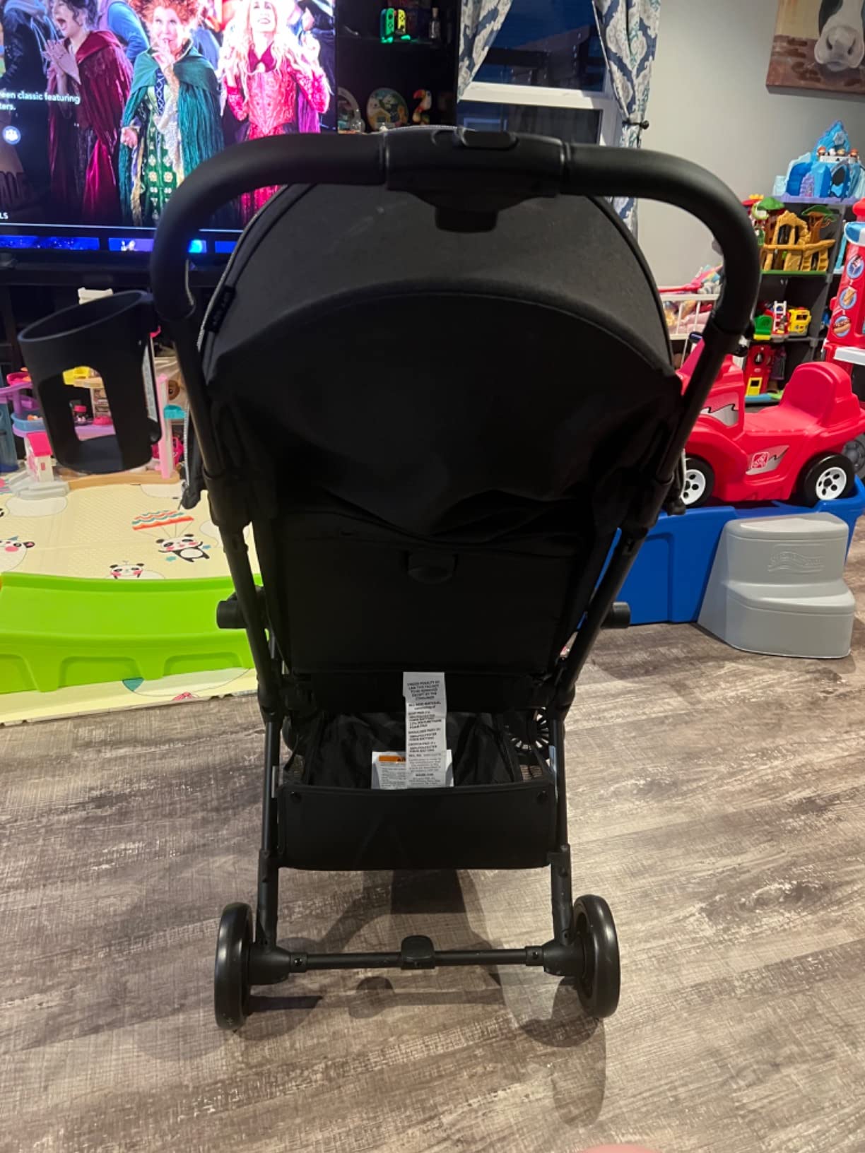 Chicco Presto Self-Folding Lightweight Baby Stroller Under 15 Pounds | Graphite/Grey, compact travel umbrella stroller for toddlers ages 1-5, up to 50 lbs, UPF 50+ canopy, aluminum frame customer photo 2