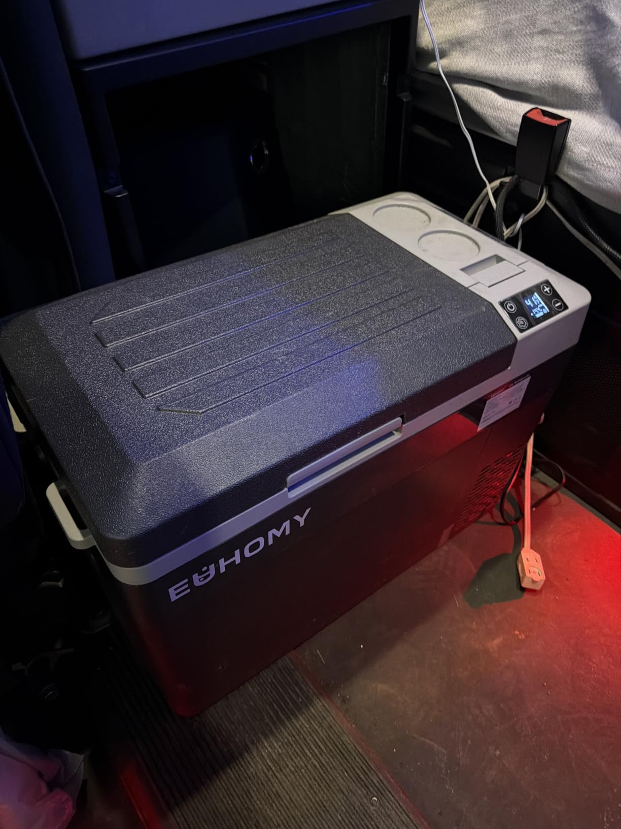 EUHOMY 32QT 12 Volt Refrigerator, Electric Cooler, Usable Battery, -4℉~68℉ | Compressor Cooling, Quiet, 12V&100-240V, Car, Home & Camping Use, Portable, Battery Protection, Anti-Shake Design customer photo 2