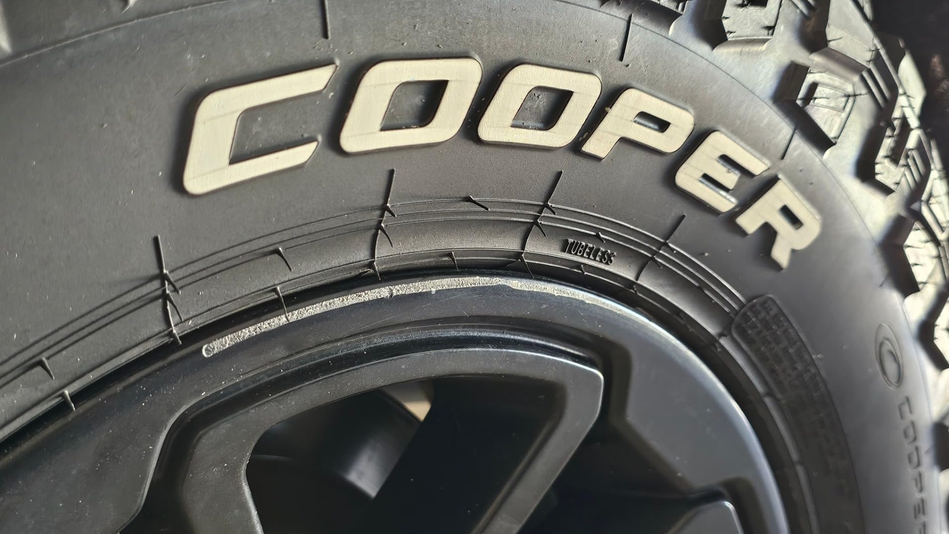 Cooper Discoverer STT Pro All-Season 35X12.50R17LT 121Q Tire customer photo 2
