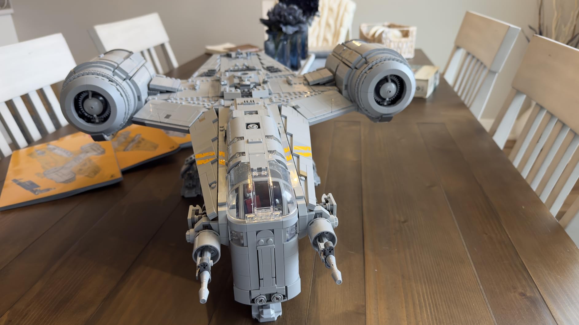 Star Wars The Razor Crest UCS Set, Ultimate Collectors Series Starship Model Kit for Adults, 75331 customer photo 2