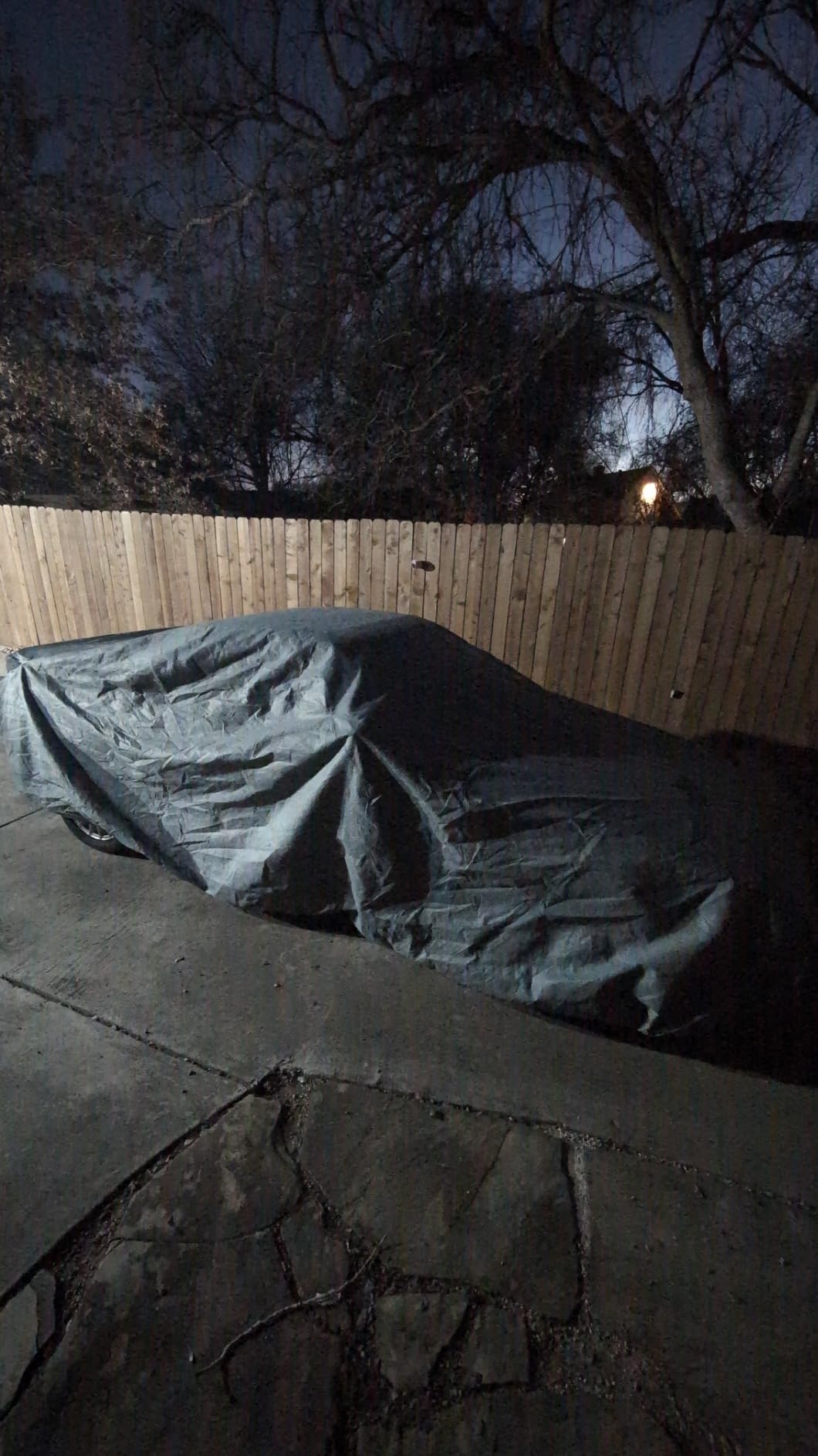 Armor All Car Cover Waterproof All Weather Heavy Duty SUV or CUV up to 186