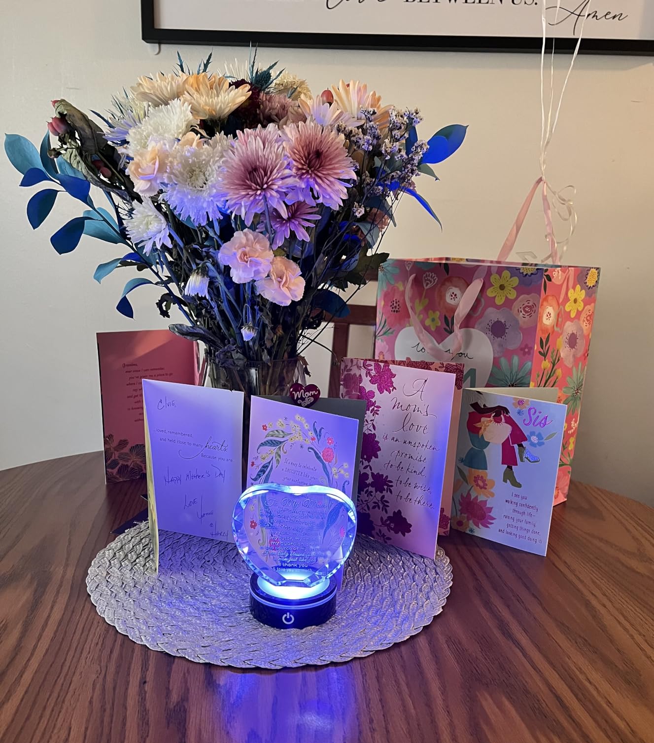 YWHL Gifts for Mom from Daughter Son Moms Mother's Day Birthday Gifts Crystal Unique to My Mom Heart Keepsakes Gift for Mother with Colorful LED Base customer photo 2