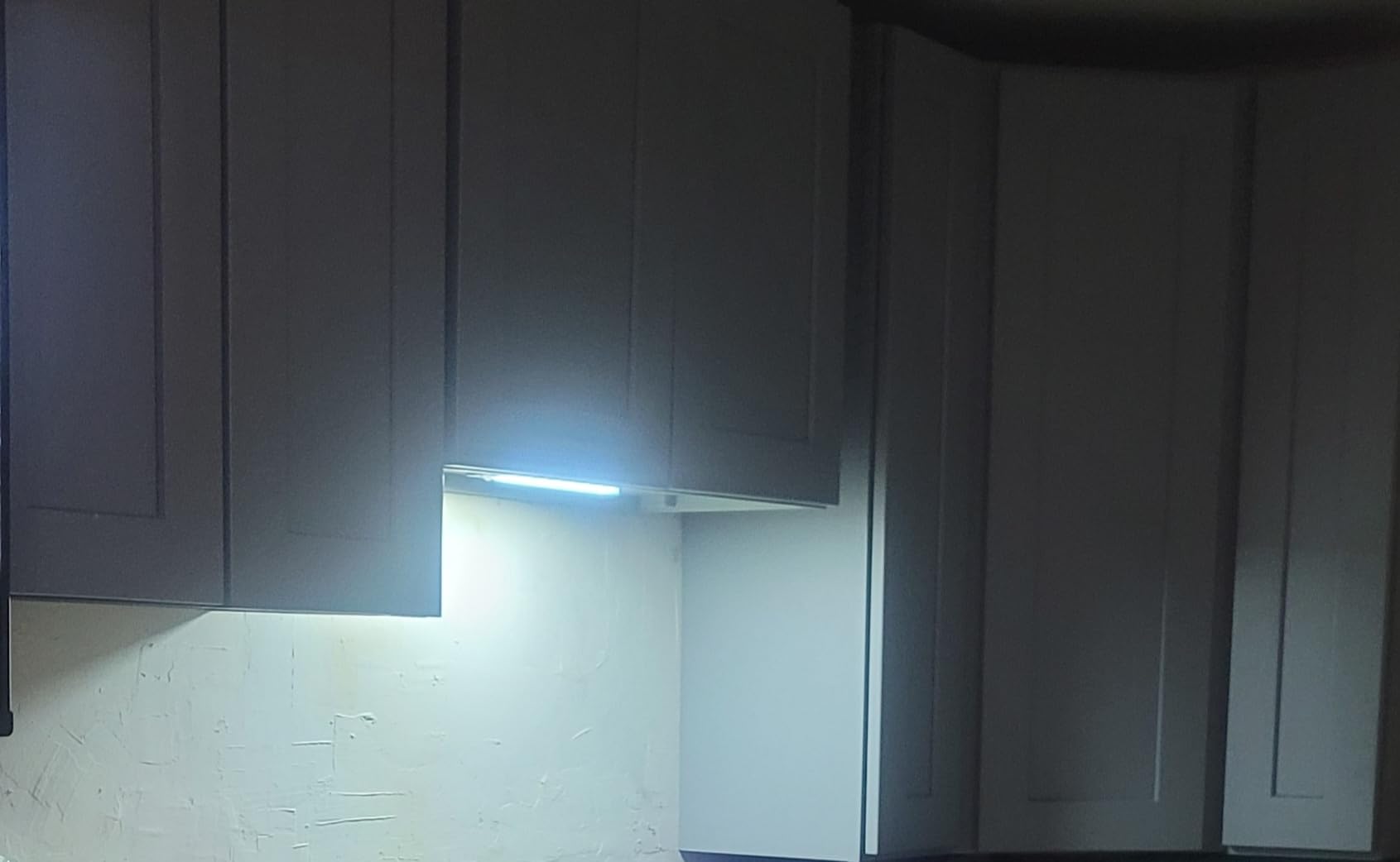 MCGOR 10inch Under Cabinet Lighting, 2 Pack Rechargeable Motion Sensor Light Indoor, 5 Levels Dimmable Magnetic Closet Lights, Wireless Under Counter Lights for Kitchen, Stairs customer photo 1