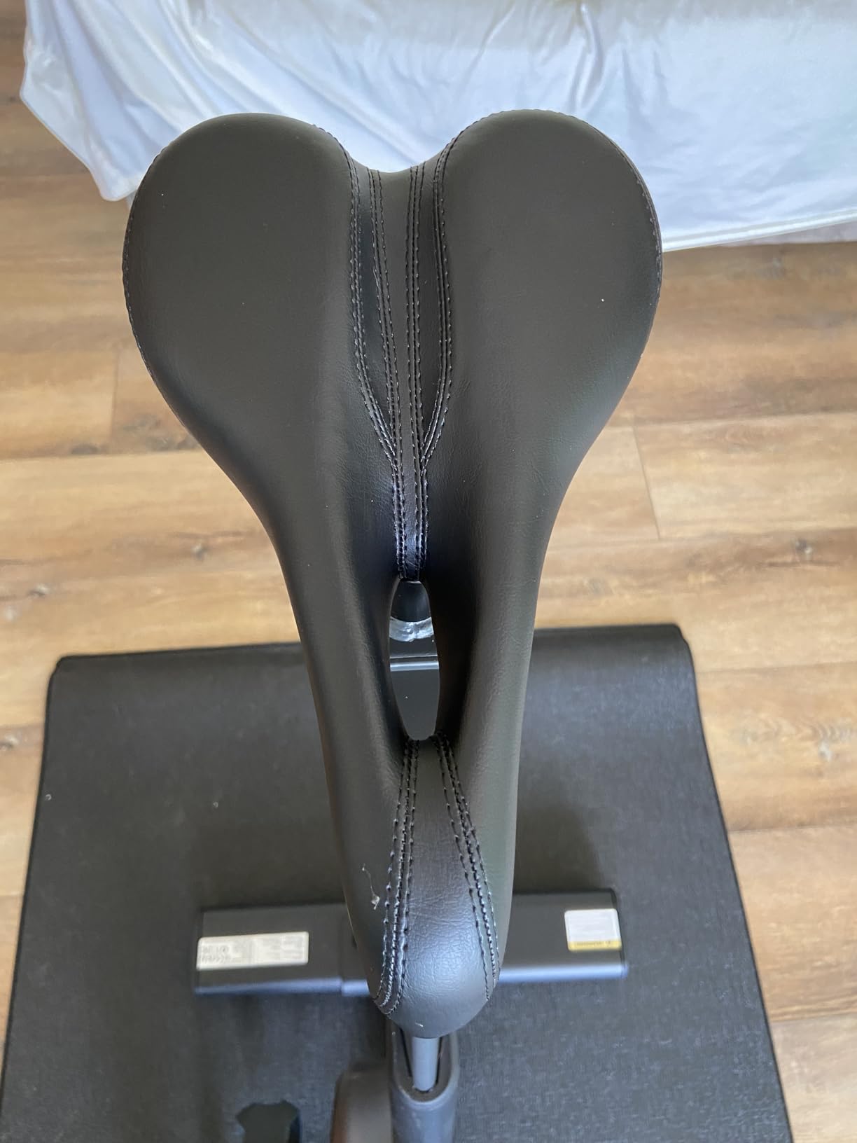JOROTO Exercise Bike, Magnetic Stationary Bikes for Home customer photo 2