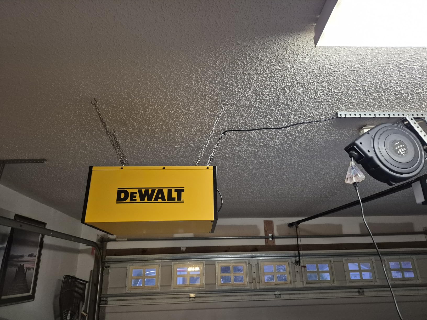 DEWALT Air Filtration System Dust Collector for Woodworking DWXAF101, 3-Speed Hanging Ceiling Dust Collection Systems with Remote Control, 4 Modes 8H Time Setting, 2 Stage Filtration for Garage/Workshop customer photo 2