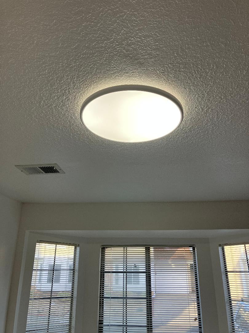 ocioc 18inch Flush Mount Ceiling Light, 36W 3600LM 5CCT Selectable, Dimmable LED Ceiling Light Fixture for Kitchen Bedroom Living Room, Modern Low Profile Style customer photo 1
