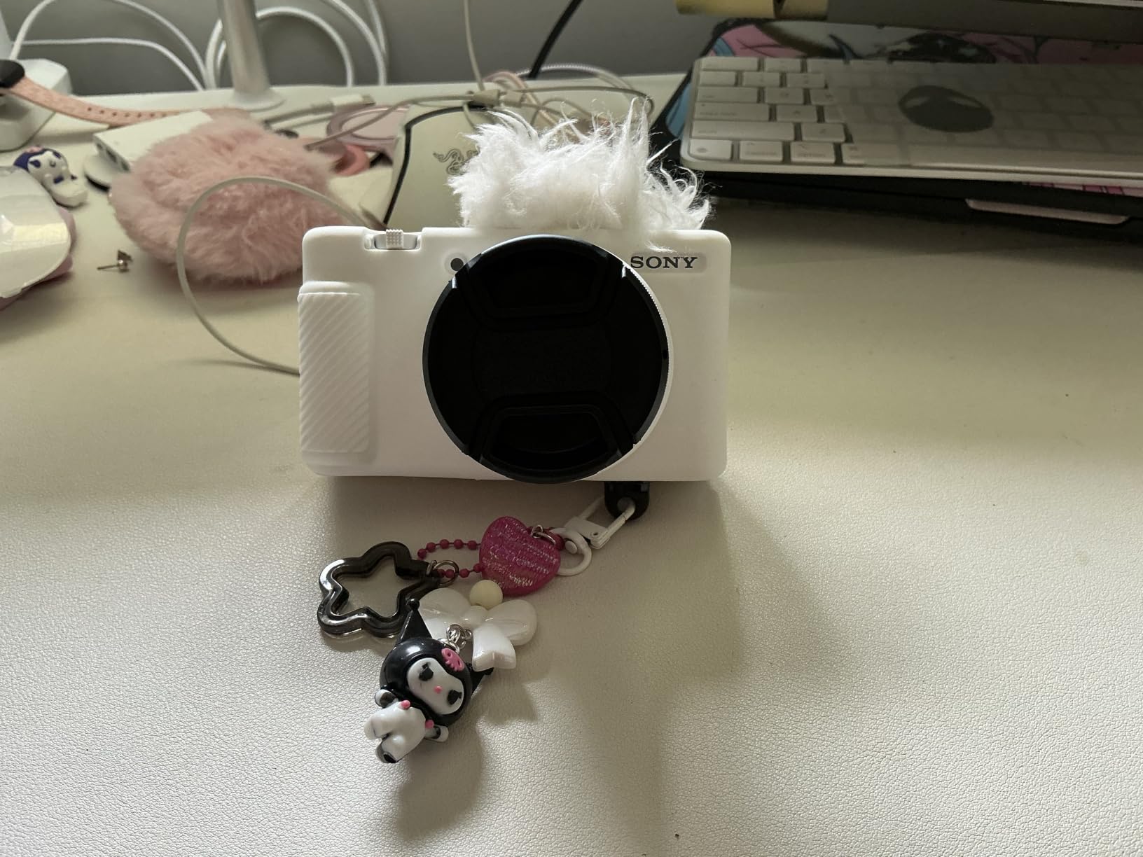 Sony ZV-1F Compact Digital Camera 4K Video White customer photo 2
