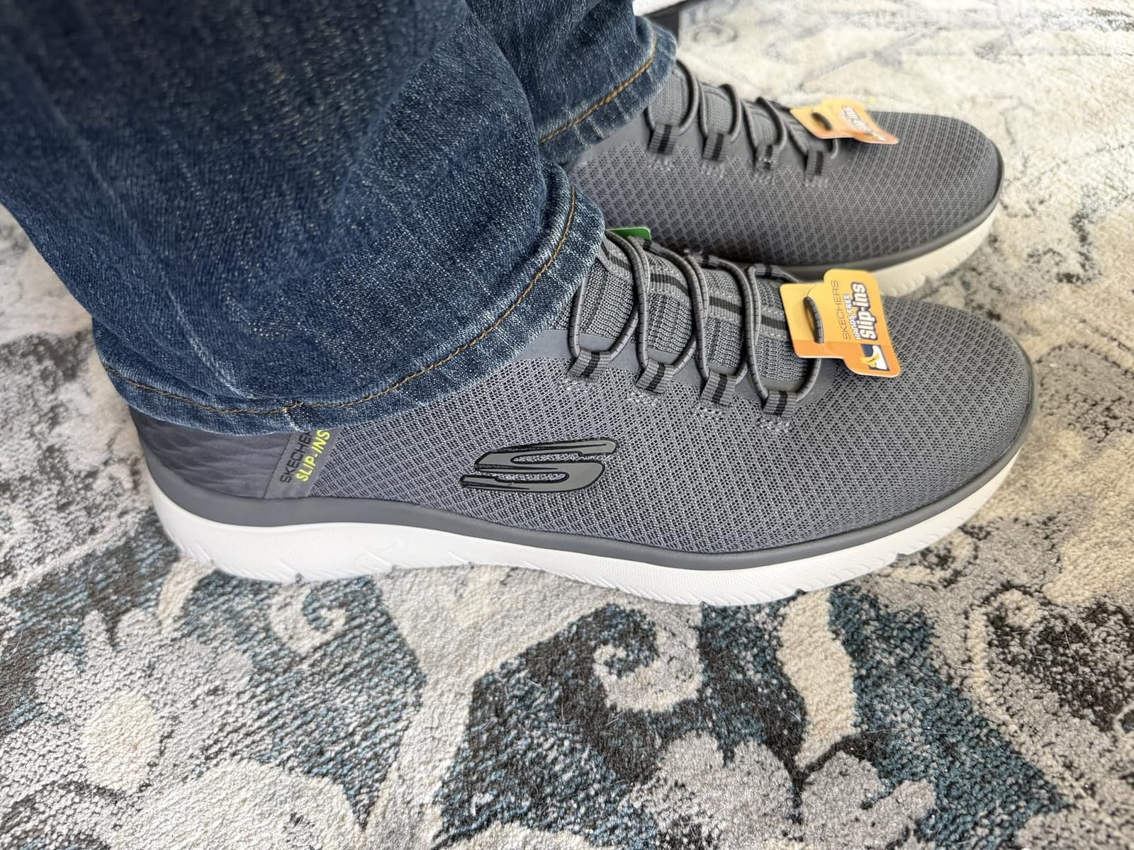 Skechers Men's Summits High Range Slip-in | Hands Free Slip-ins, Air-Cooled Memory Foam, Machine Washable, Vegan, Casual customer photo 2