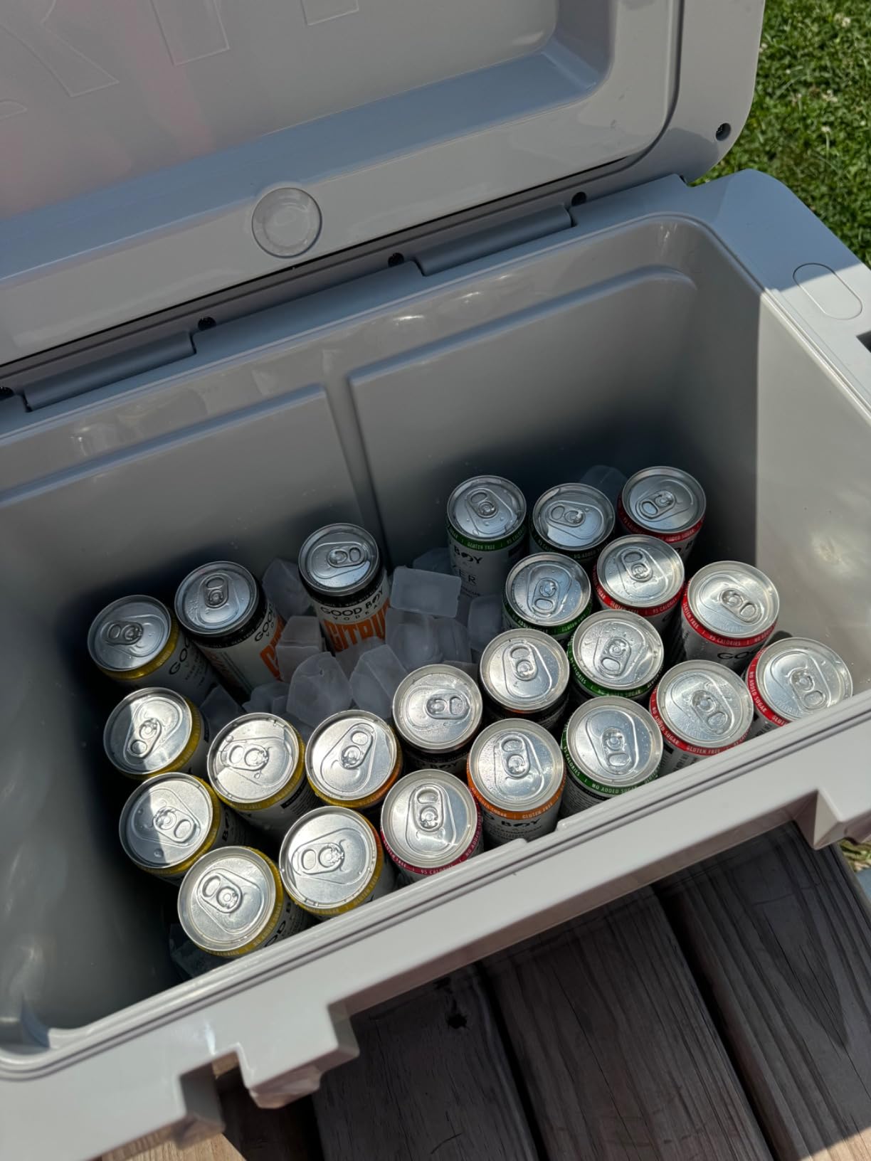 RTIC 32 QT Ultra-Light Hard Cooler customer photo 1