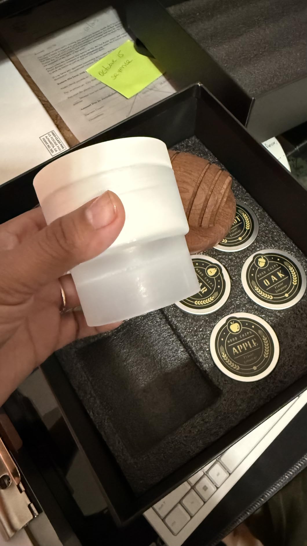 Bourbon Whiskey Smoker Kit with Torch, 6 Flavors Wood Chips, Old Fashioned Cocktail Smoker Kit customer photo 1