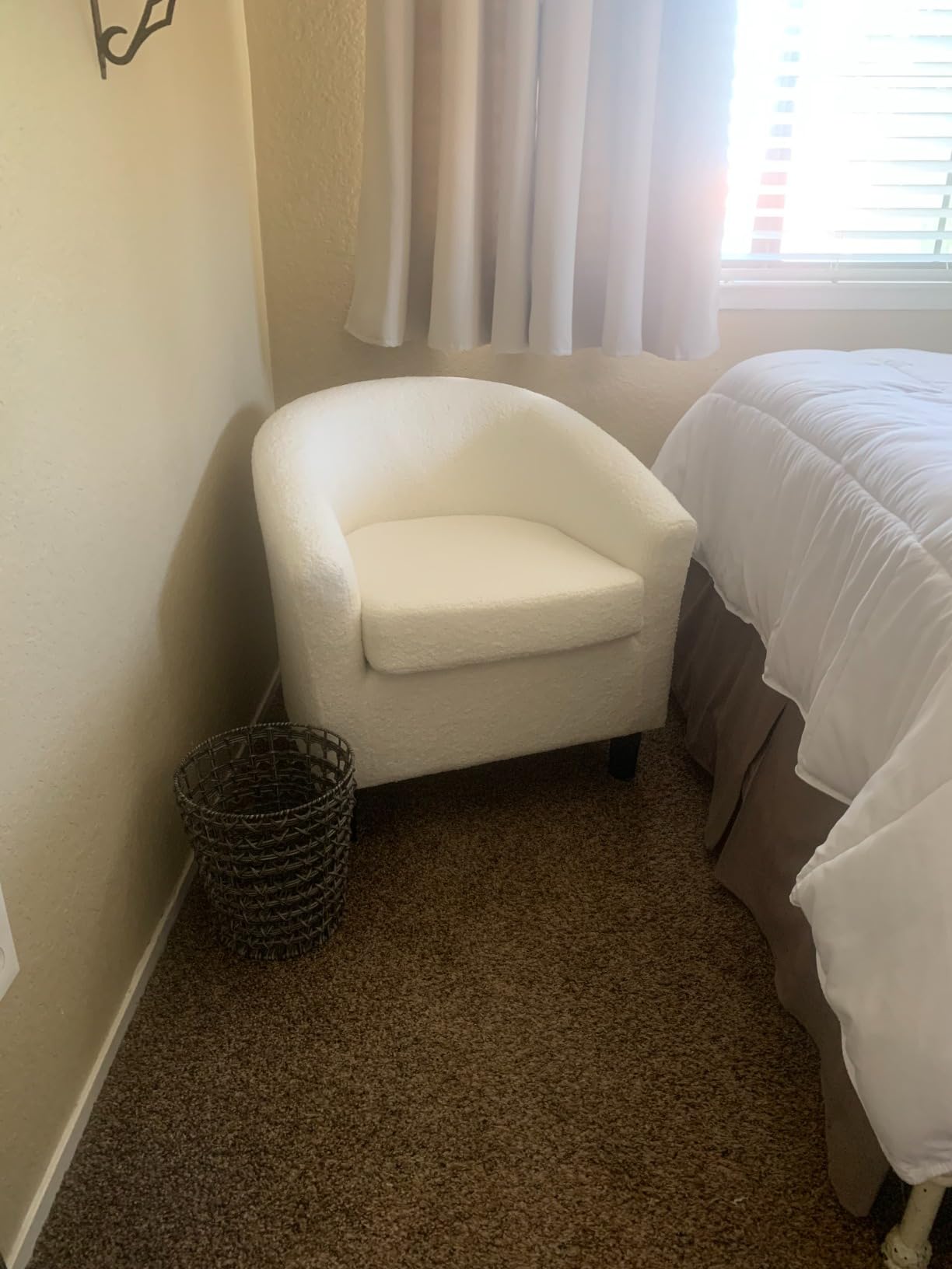 Yaheetech Accent Chairs with Ottoman, Boucle Fabric Barrel Chairs, Ivory | Modern Accent Chair with Soft Padded and Footrest, Wood Sturdy Legs for Living Room/Bedroom/Study/Waiting Room customer photo 2