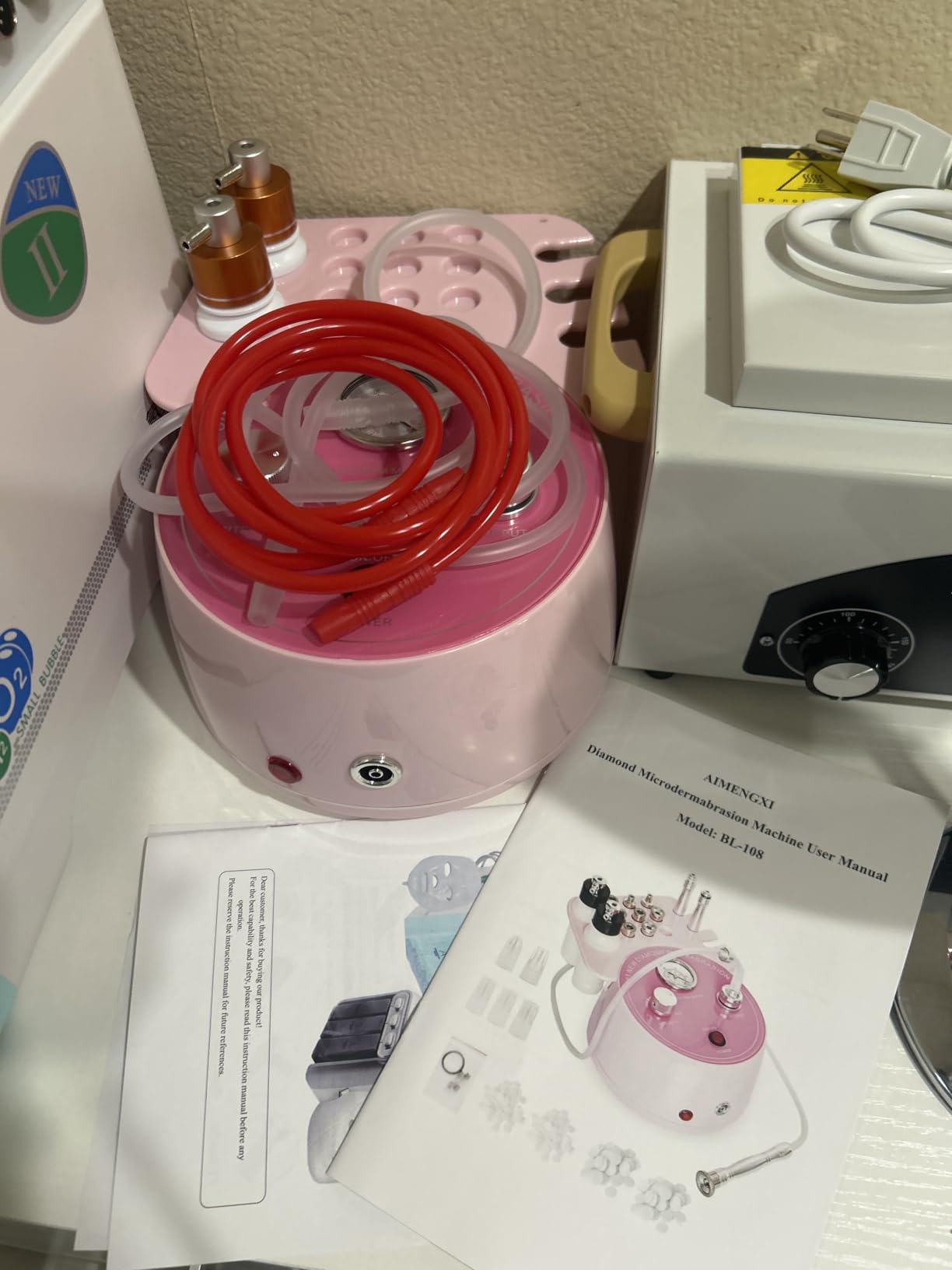 Diamond Microdermabrasion Machine Professional Beauty Facial Skin Care Equipment Microdermabrasion Device with Vacuum Spray for Salon Personal Home Use(Strong Suction Power: 65-68cmhg) customer photo 1