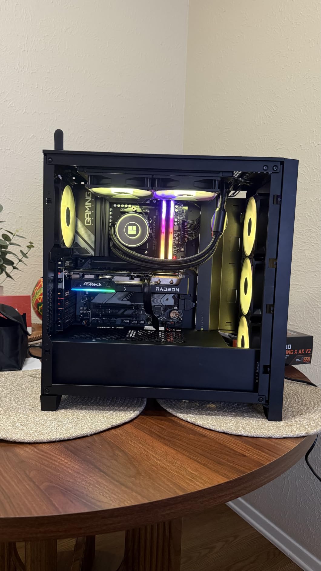 Thermalright Frozen Notte 240 Black ARGB V2 Water Cooling CPU Cooler, 240 Black CPU Cooler Specifications, Double PWM Fans, S-FDB Bearings, Suitable for AMD/AM4/AM5, Intel LGA 1700/1150/1151/1200/2011 customer photo 2