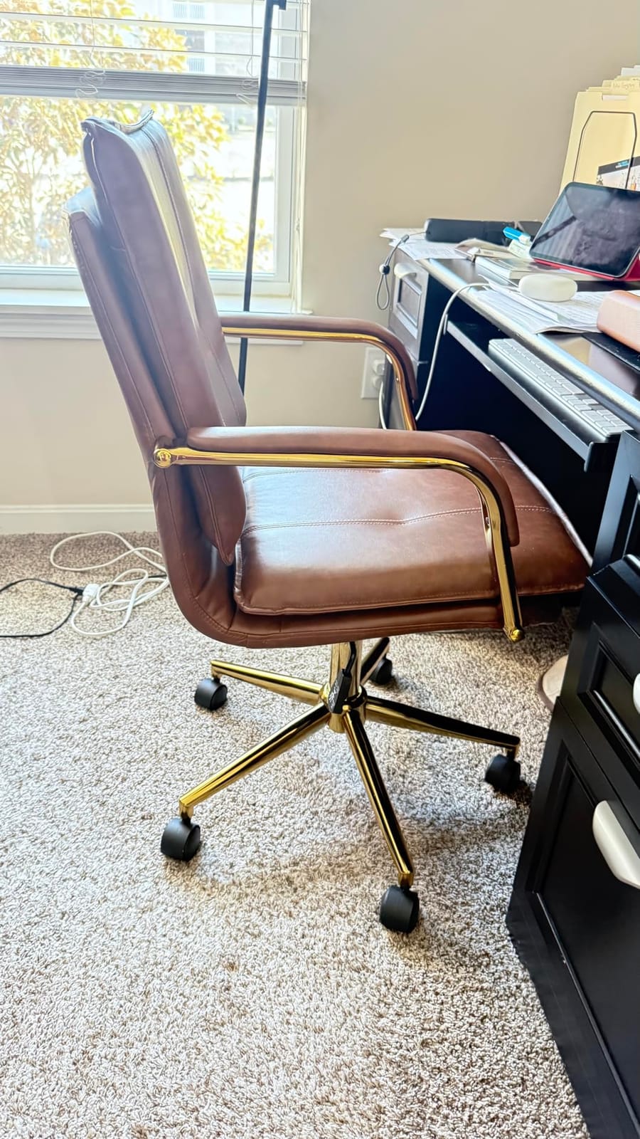 MOJAY Mid-Back Ergonomic Leather Office Desk Chair, Modern Upholstered Computer Chair, Executive Office Chair with Arms, Swivel Adjustable Rolling Chair with Gold Base (Brown) customer photo 1