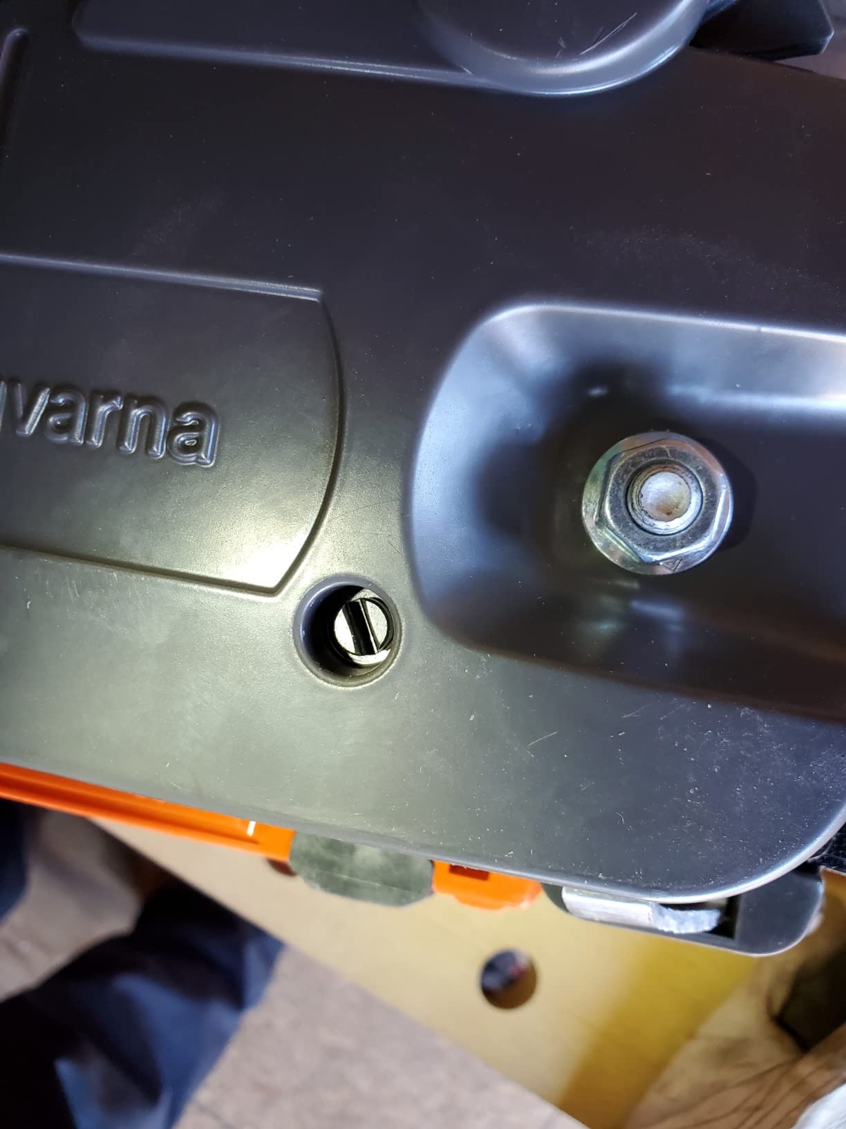 Husqvarna 450 Rancher 20 Inch Gas Chainsaw, 50.2-cc 3.2-HP, 2-Cycle X-Torq Engine, For Tree Pruning, Yard Cleanups and Firewood Cutting, 970613120 customer photo 2