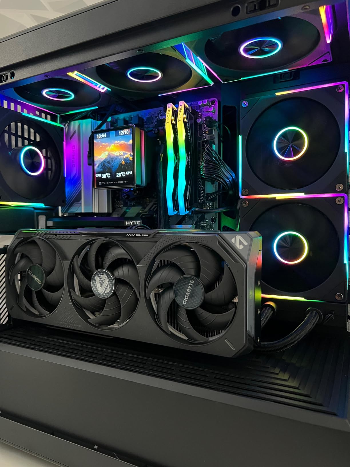 TEAMGROUP T-Force Delta Alpha RGB DDR5 32GB Kit (2x16GB) 6000MHz CL38 Intel XMP 3.0 & AMD EXPO Desktop Memory - Black customer photo 2