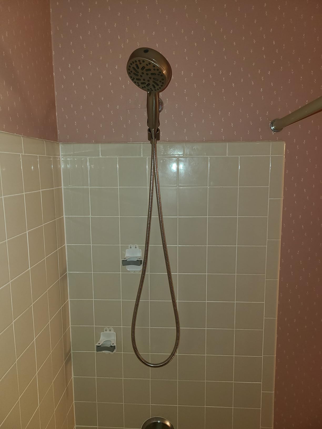Delta Faucet ProClean Brushed Nickel Shower Head with Handheld, Showerhead with High Pressure Spray, Handheld Shower Head, 6 Spray Settings, SpotShield Brushed Nickel 75740SN customer photo 2