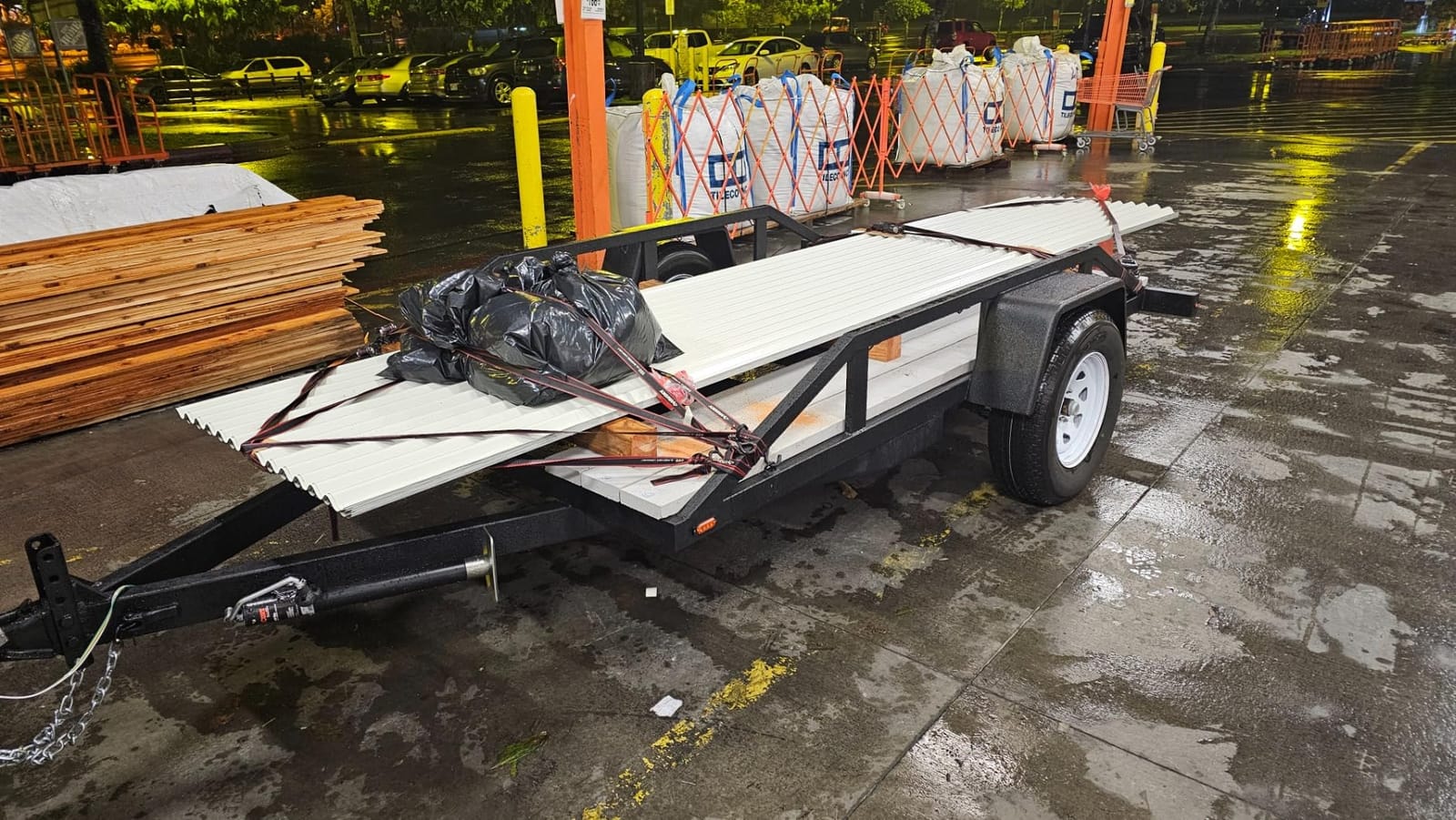 Lincoln Electric 90i MIG and Flux Core Wire Feed Weld-PAK Welder, 120V Welding Machine, Portable w/Shoulder Strap, Protective Metal Case, Best for Small Jobs, K5256-1 customer photo 2