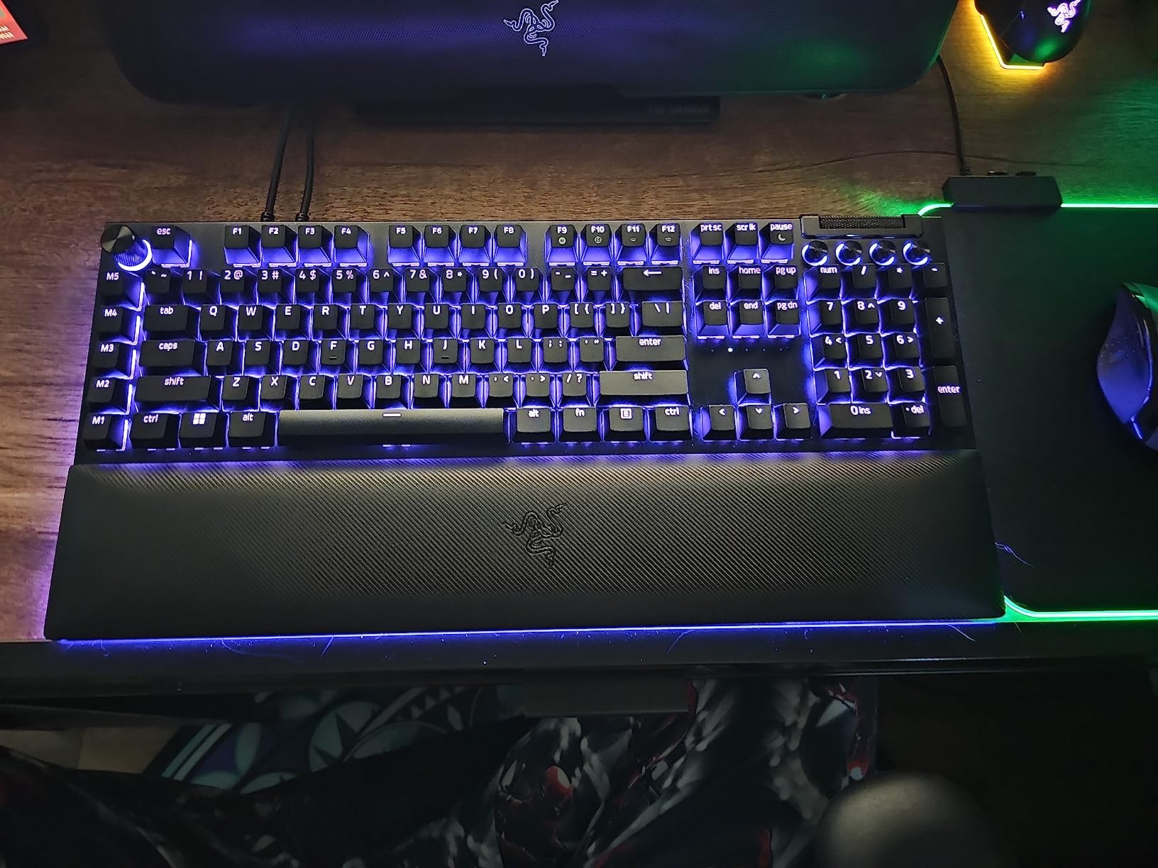 Razer BlackWidow V4 Pro Wired Mechanical Gaming Keyboard, Yellow Switches | Linear & Silent Switches, Doubleshot ABS Keycaps, Command Dial, 8 Dedicated Macro Keys, Chroma RGB, Snap Tap, Wrist Rest customer photo 1