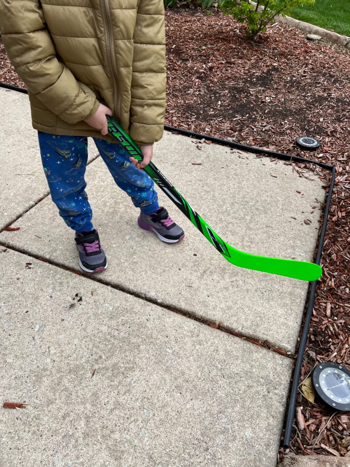 Franklin Sports Kids Ice Hockey Sticks - Ripper Junior + Youth Composite Hockey Sticks - Righty + Lefty 50-Flex Ice Hockey Sticks - Textured Grip - 55 Inch + 42 Inch Youth Hockey Sticks customer photo 2