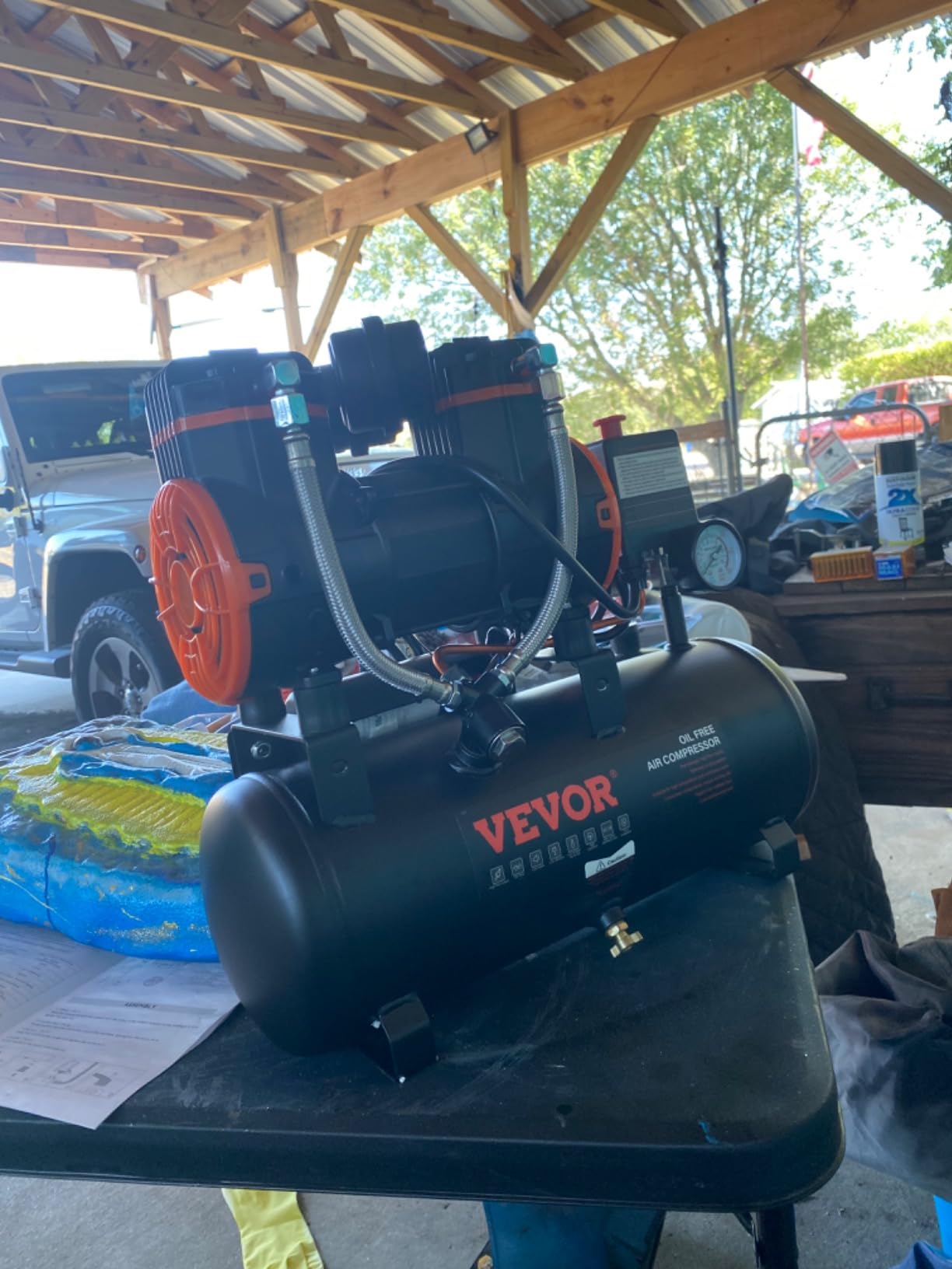 VEVOR 2.1 Gallon Air Compressor, 1.2HP 2.2 CFM@90PSI, Max 116PSI, Oil Free customer photo 2