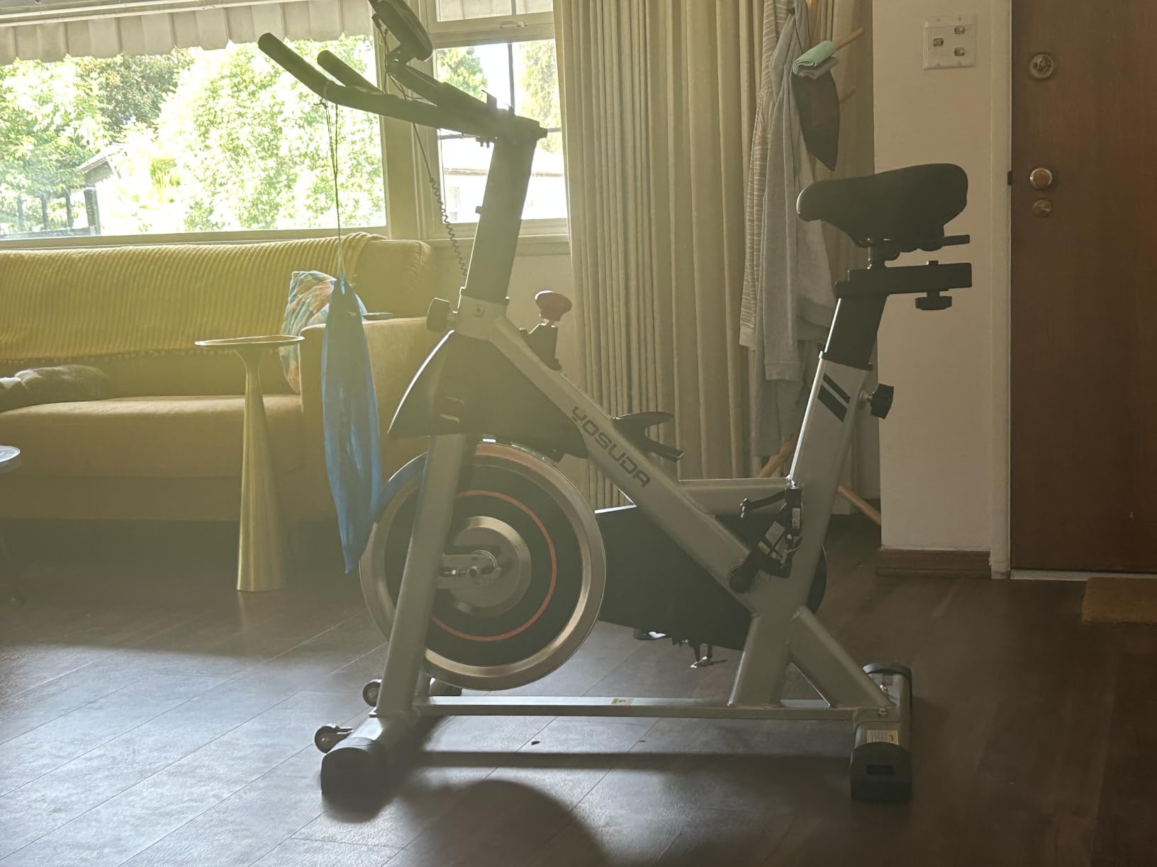 YOSUDA Exercise Bike, Magnetic Friction Stationary Bike with App Training, Indoor Cycling Low Noise Spin Bike, 300 lb Weight Capacity customer photo 2