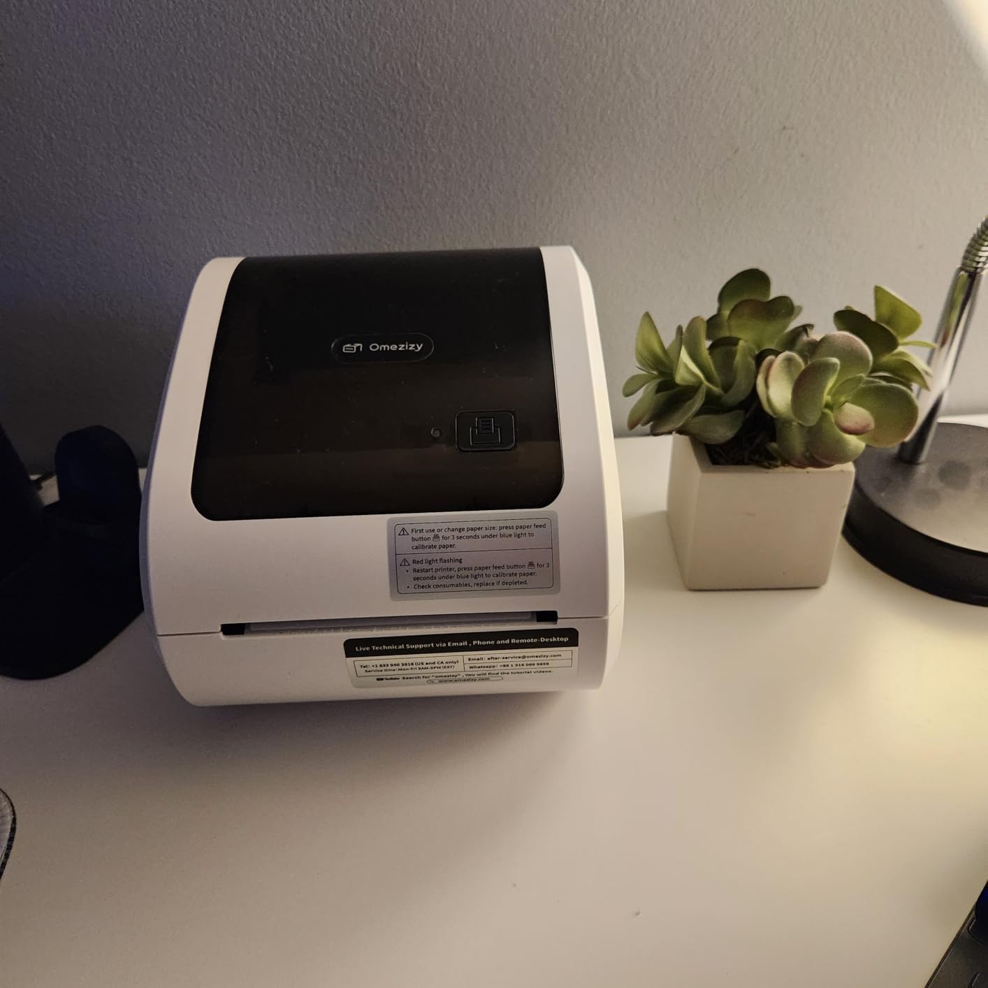 Bluetooth Shipping Label Printer with Built-in Label Bin | D520BT 4x6 Thermal Label Printer for Small Business, Thermal Printers Compatible with USPS, Tiktok, Amazon customer photo 2