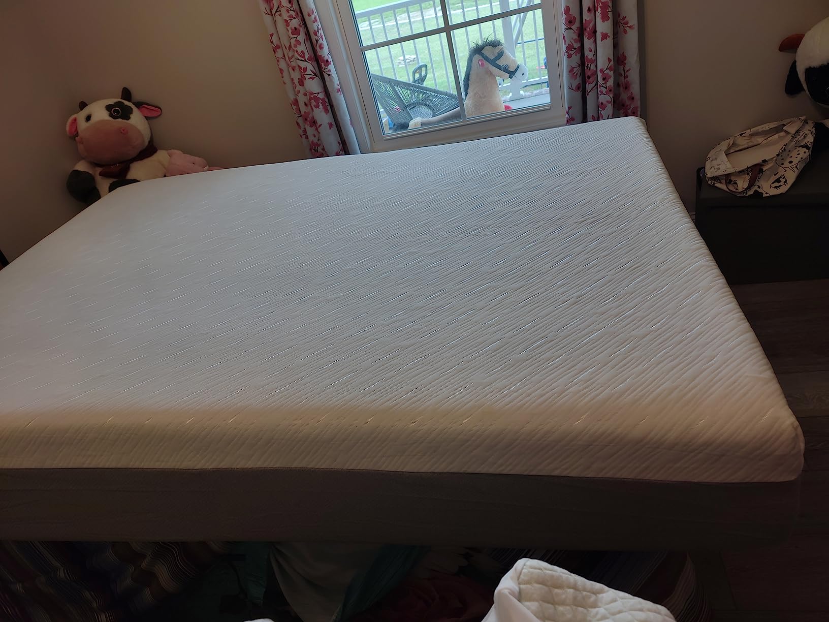 Celestial Sleep 12 Inch Split King Mattress, Made in The USA, CertiPUR-US, Oeko-Tex, and Fiberglass-Free Certified Cooling Bed, Gel Memory Foam Mattress in a Box - Soft customer photo 1