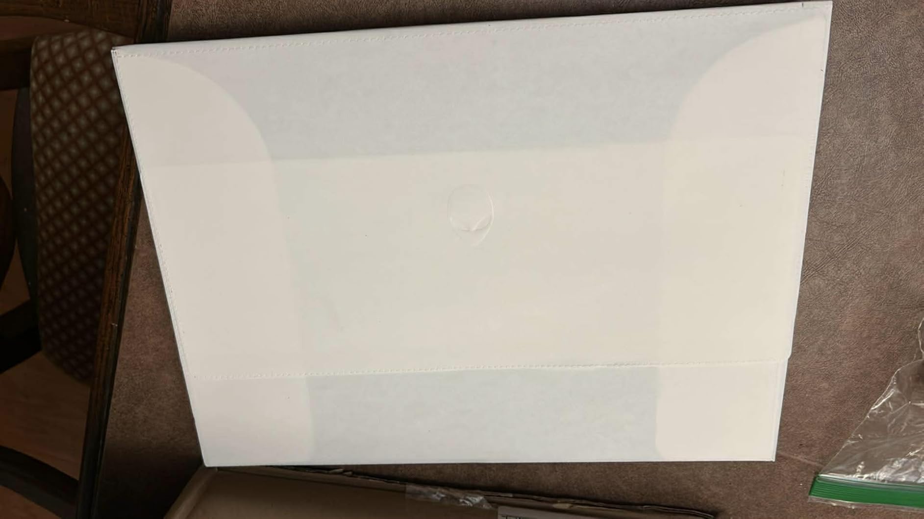 Alienware 16 Aurora Gaming Laptop, RTX 5050, Intel Core 7 240H | WQXGA 120Hz Display, 16GB DDR5 RAM, 1TB SSD, NVIDIA GeForce, Wi-Fi 7, Windows 11 Home, Blue customer photo 1