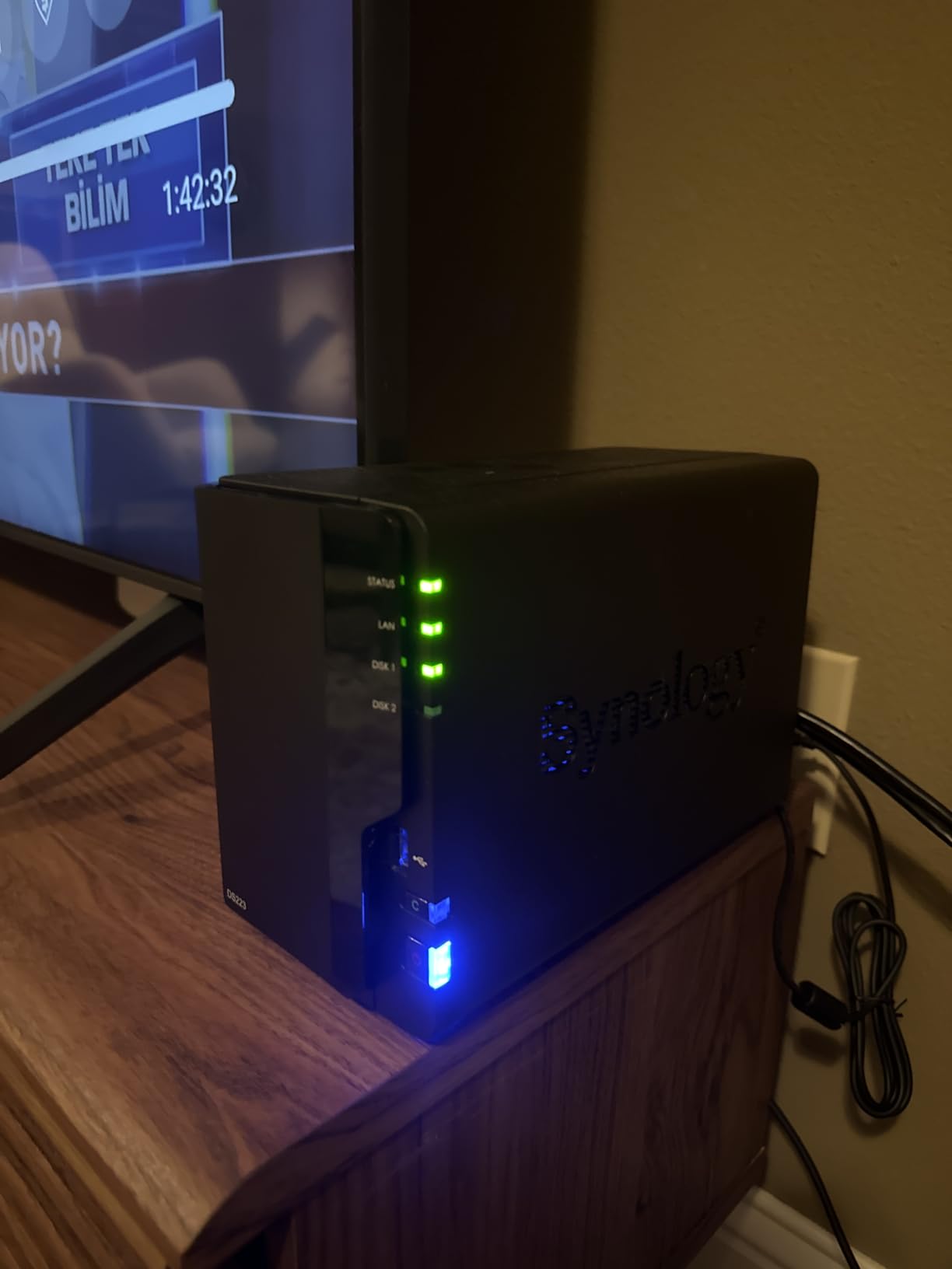 Synology DS423 Family & Business Backup - Secure File Sharing, Photo Vault & Video Surveillance (4-Bay Diskless NAS) customer photo 2