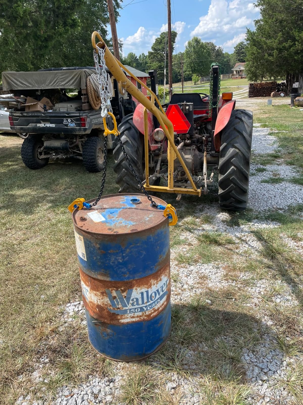 Chain Drum Lifter for 30 & 55 Gallon Drums, 2000 lbs Capacity | Automatic Grip Locking, OSHA-Compliant Safety Design, Grade 80 Chain Assembly, Secure Drum Handling customer photo 2
