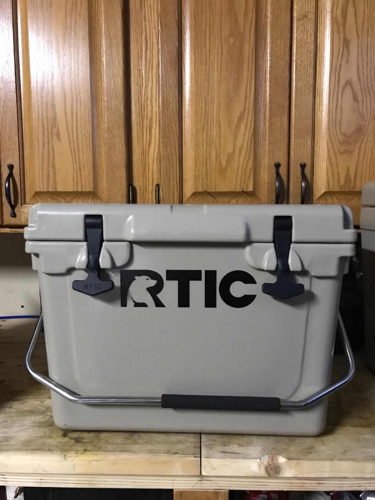 RTIC 20 QT Ultra-Tough Hard Cooler - Portable Rotomolded Ice Chest customer photo 2