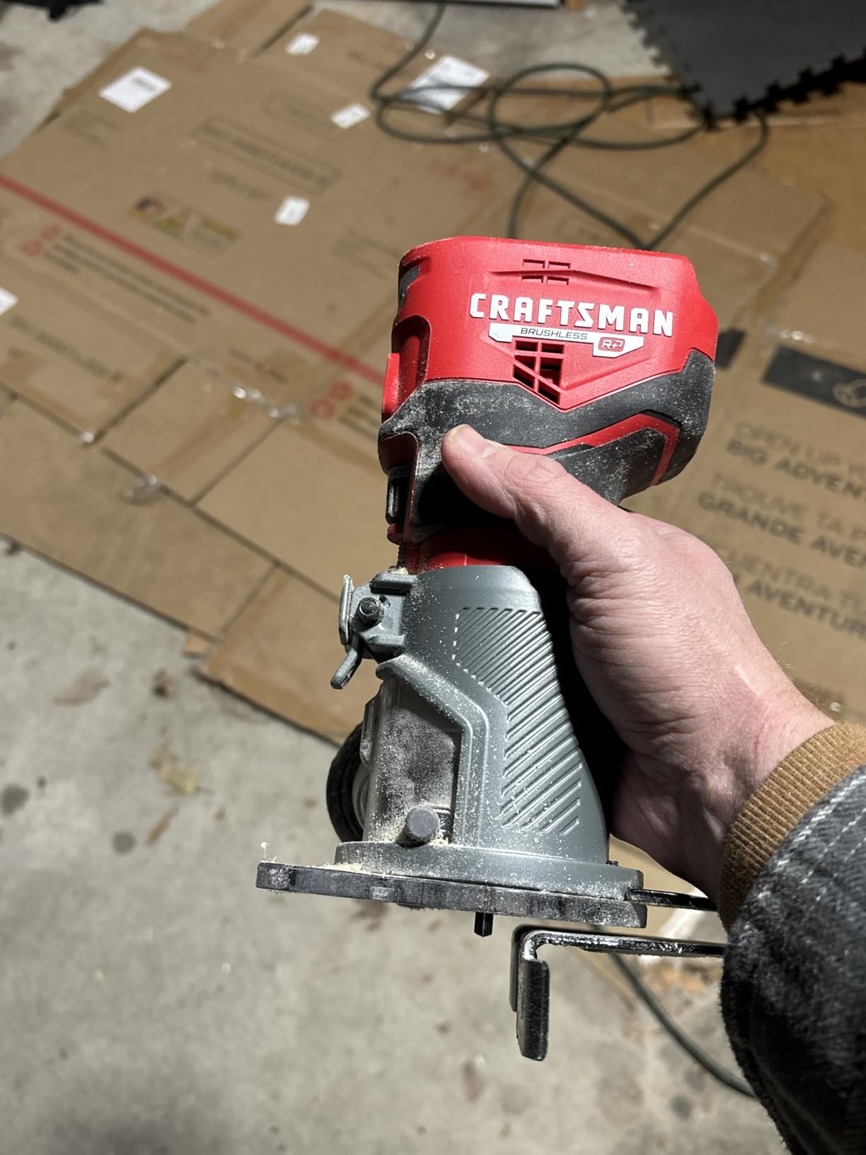 CRAFTSMAN V20 Router Tool, Cordless, Variable Speed, Fixed Base Router with Depth Adjustment (CMCW400B) customer photo 1