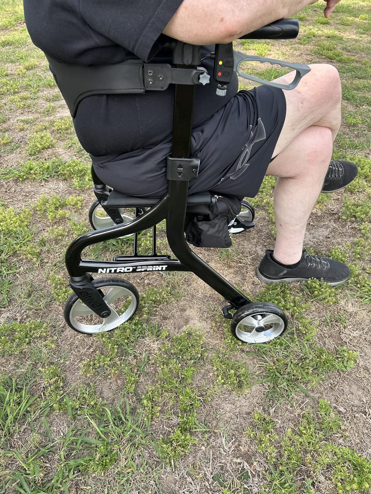 Drive Medical Nitro Sprint Rollator Walker with Seat, Tall Height, Blue customer photo 1
