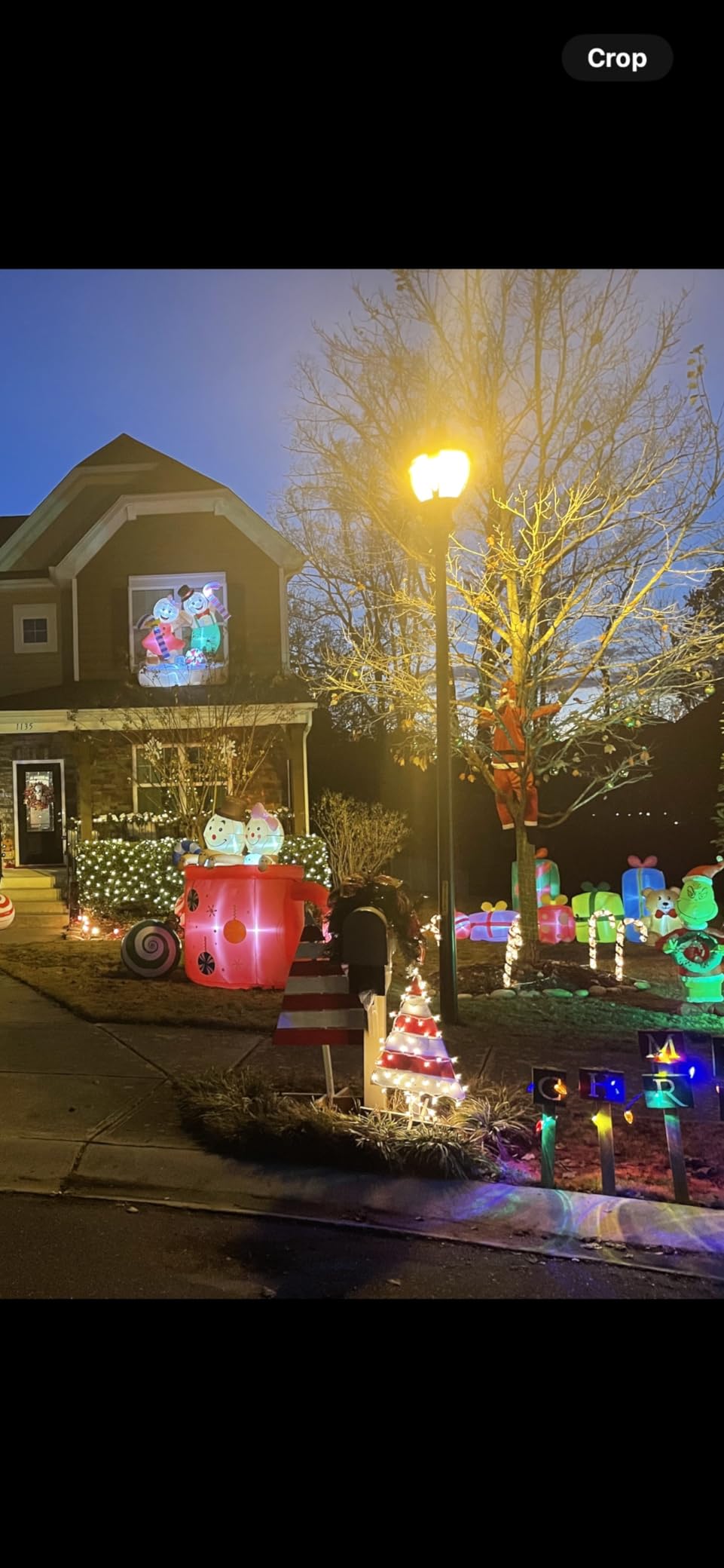 KOOY 10FT Giant Christmas Inflatables Outdoor Decorations Gift Boxes and Bear,Blow up Yard Decorations with LED Light for Xmas New Year Decor Inflatable for Holiday Party Garden Lawn Winter Decor customer photo 1