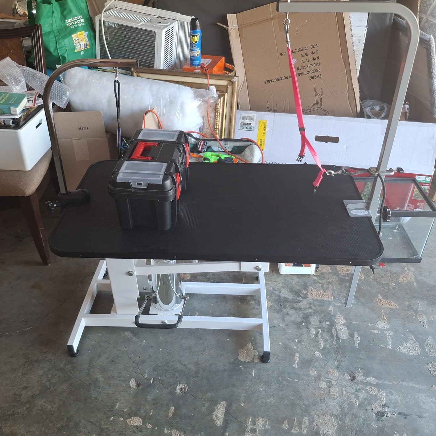 Bonnlo 42.5 inch Hydraulic Dog Grooming Table, Professional Heavy Duty Grooming Table for Dogs, Trimming Table Drying Table w/Arm/Noose customer photo 2