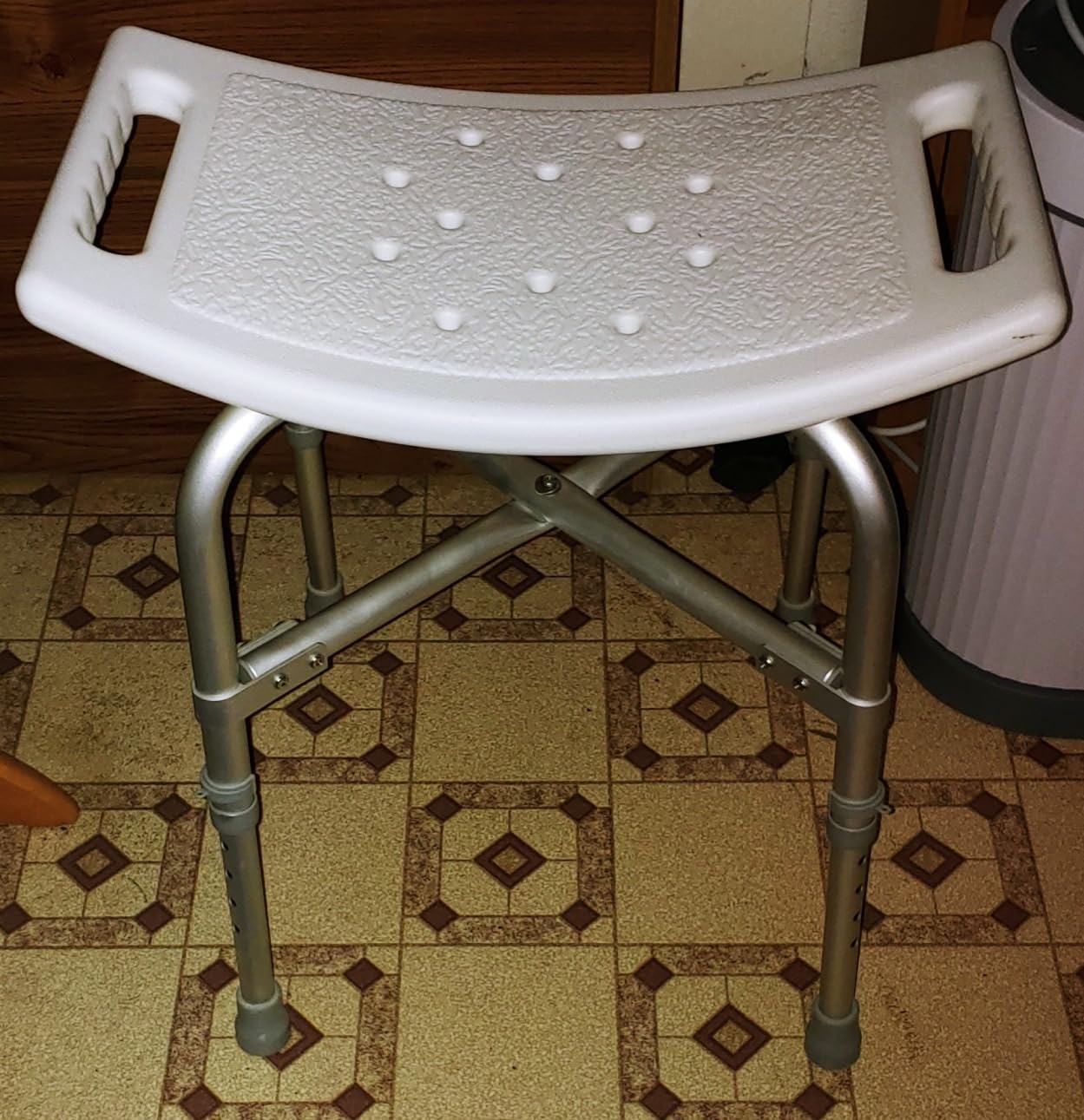 Vive Heavy Duty Bariatric Shower Chair | Bath Stool & Bathtub Seat for Inside Tub Elderly, Seniors, Handicap & Disabled Adults - Non-Slip, Adjustable, Supports 550 lbs customer photo 2