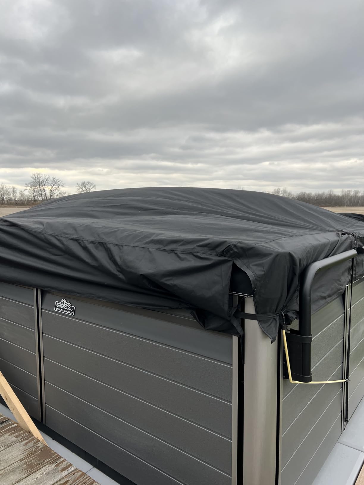 iBirdie Outdoor Waterproof Hot Tub SPA Cover 85 x 85 inch 7 x 7 ft | Black, Fit 84 x 84, 83 x 83, 600D, Heavy Duty, Weatherproof, Square, Protectors Cap customer photo 2