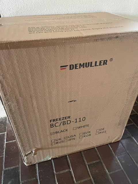 DEMULLER Chest Freezer 5.0 Cubic Feet Freezers with Temperature Display Panel Small Deep Freezer 2 Removable Basket Top Open Door Freezer Ideal for Apartment Office Dorm White customer photo 2
