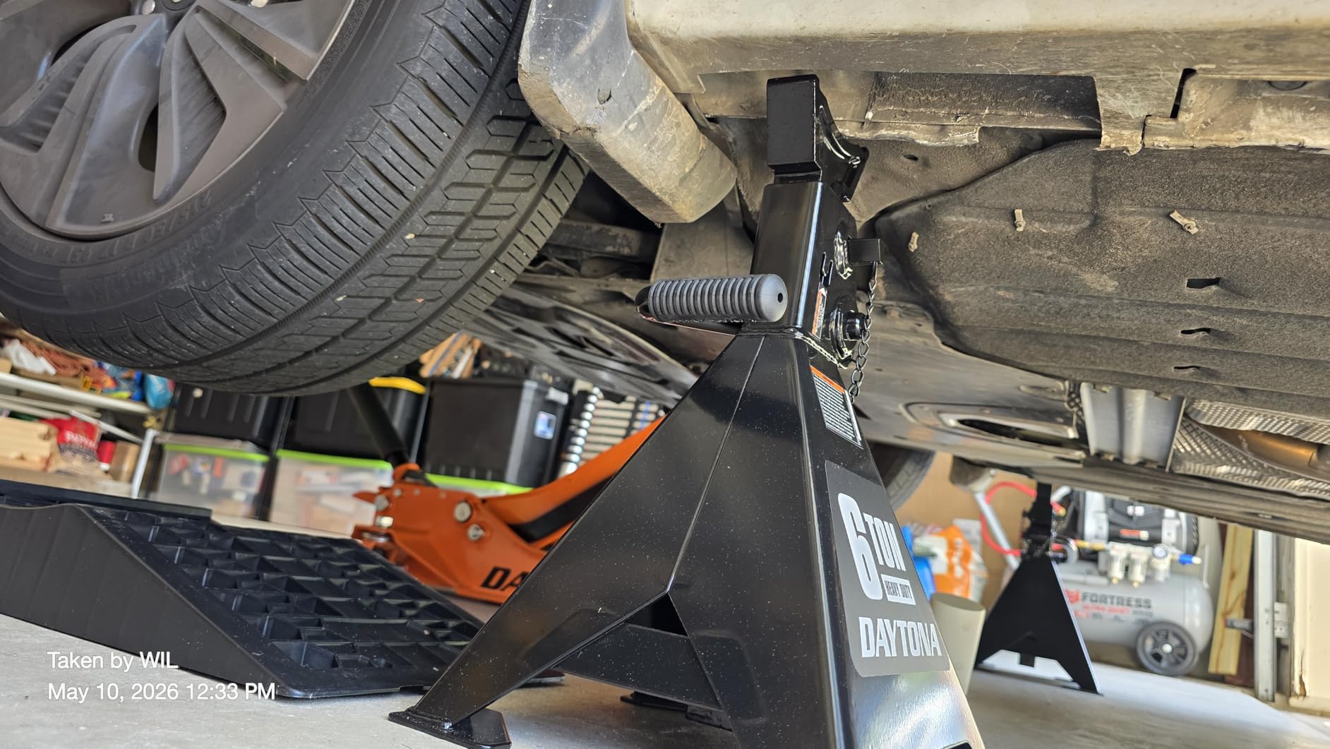 ROBLOCK Heavy Duty Low Profile Car Ramps for Oil Changes, Portable Car Ramps for Low Cars High Lift and Jack Support, Vehicle Ramps for Garage, 35.63''x12''x8.07'', G.V.W 13000 LBS, 2 PCS customer photo 2