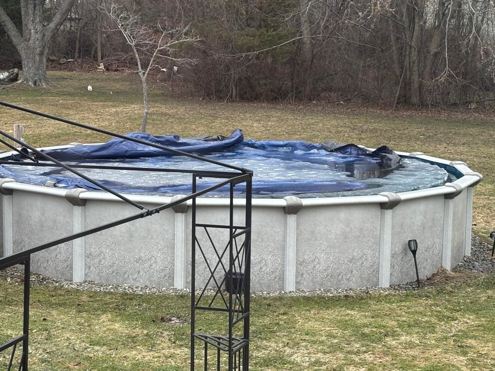 POOLHACKER 2026 Upgrade 24FT Round Winter Pool Cover for Above Ground Pools | 4 Foot Overlap, Extra-Thick 185 GSM Fabric, Handles -10°F Weather, Windproof, Tear-Resistant, Waterproof, UV Protection customer photo 1