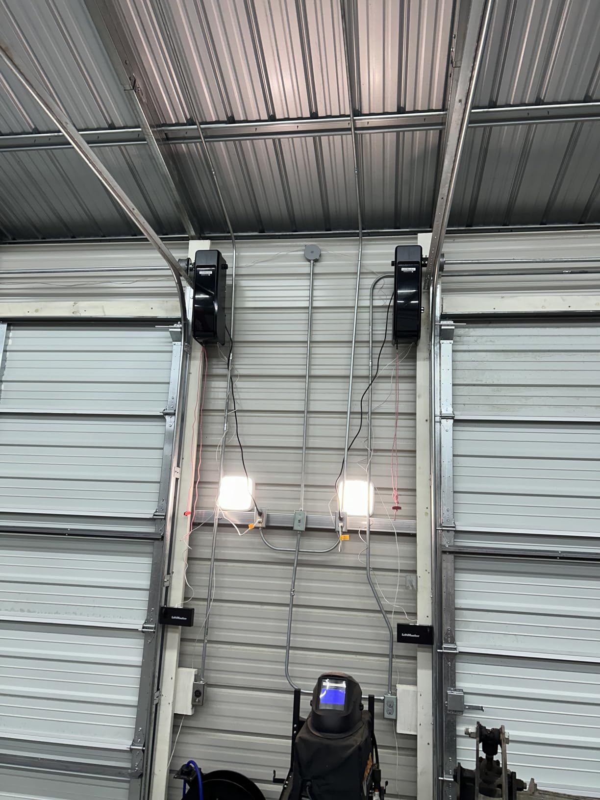 98022 Premium Series By LiftMaster (Replaced 8500) Jackshaft Garage Door Opener Battery Backup W/WiFi customer photo 1