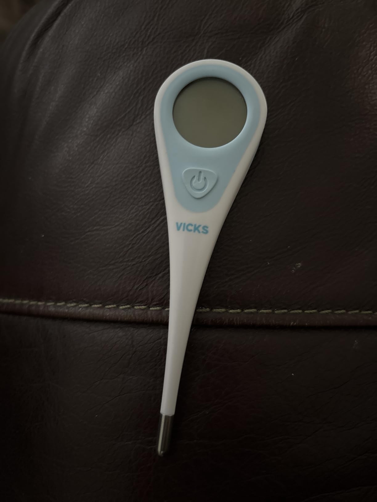 Vicks SpeedRead Digital Thermometer for Baby, Kids & Adults | Color-Coded Readings in 8 seconds, Oral, Baby Rectal Thermometer or Under The Arm, Water Resistant customer photo 1