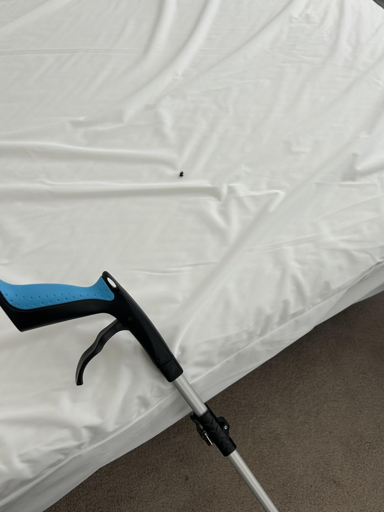Kekoy 36inch Grabber Reacher Tool for Seniors, Foldable Reacher Grabbers Pickup Stick with Anti-Slip 360° Rotating Jaw, 4