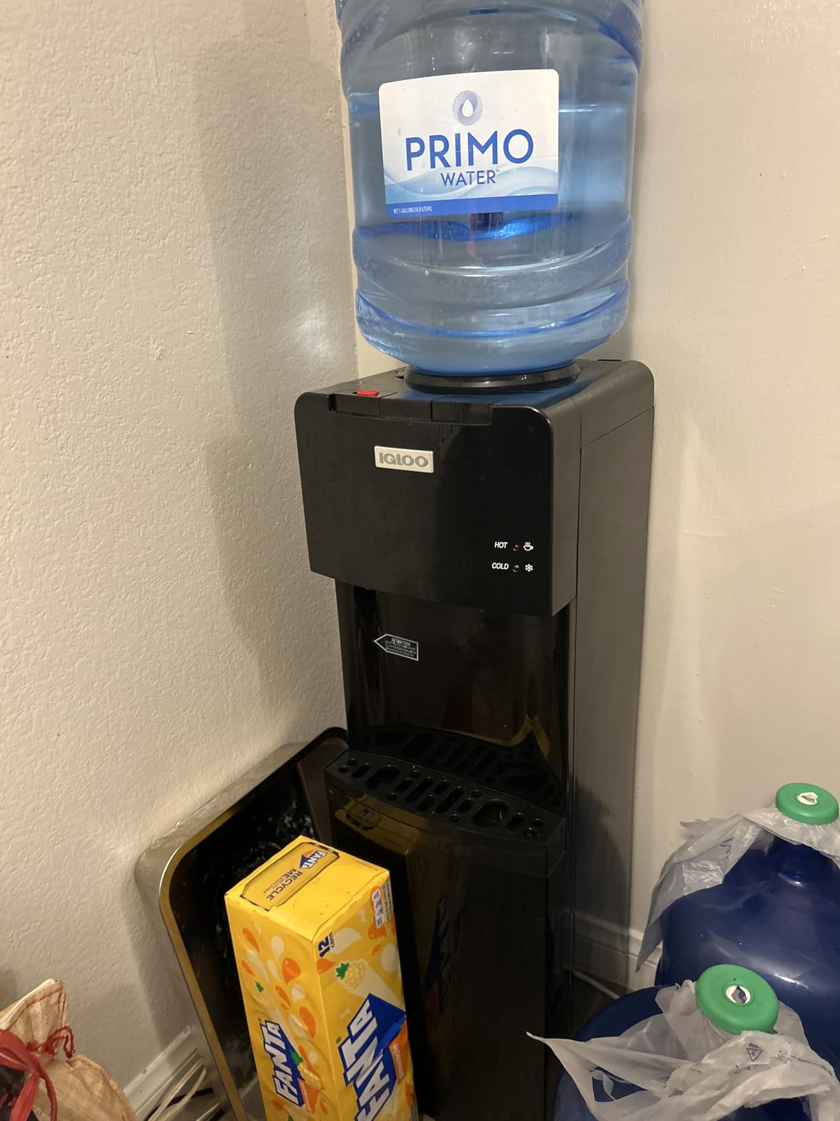 Igloo Top Loading Water Cooler with Removable Tray & Energy-Saving Features - Water Tower with Hot, Cold Temperature Settings- Water Dispenser Fits 3 & 5-Gallon Jugs with Child Safety Lock- Stainless customer photo 1